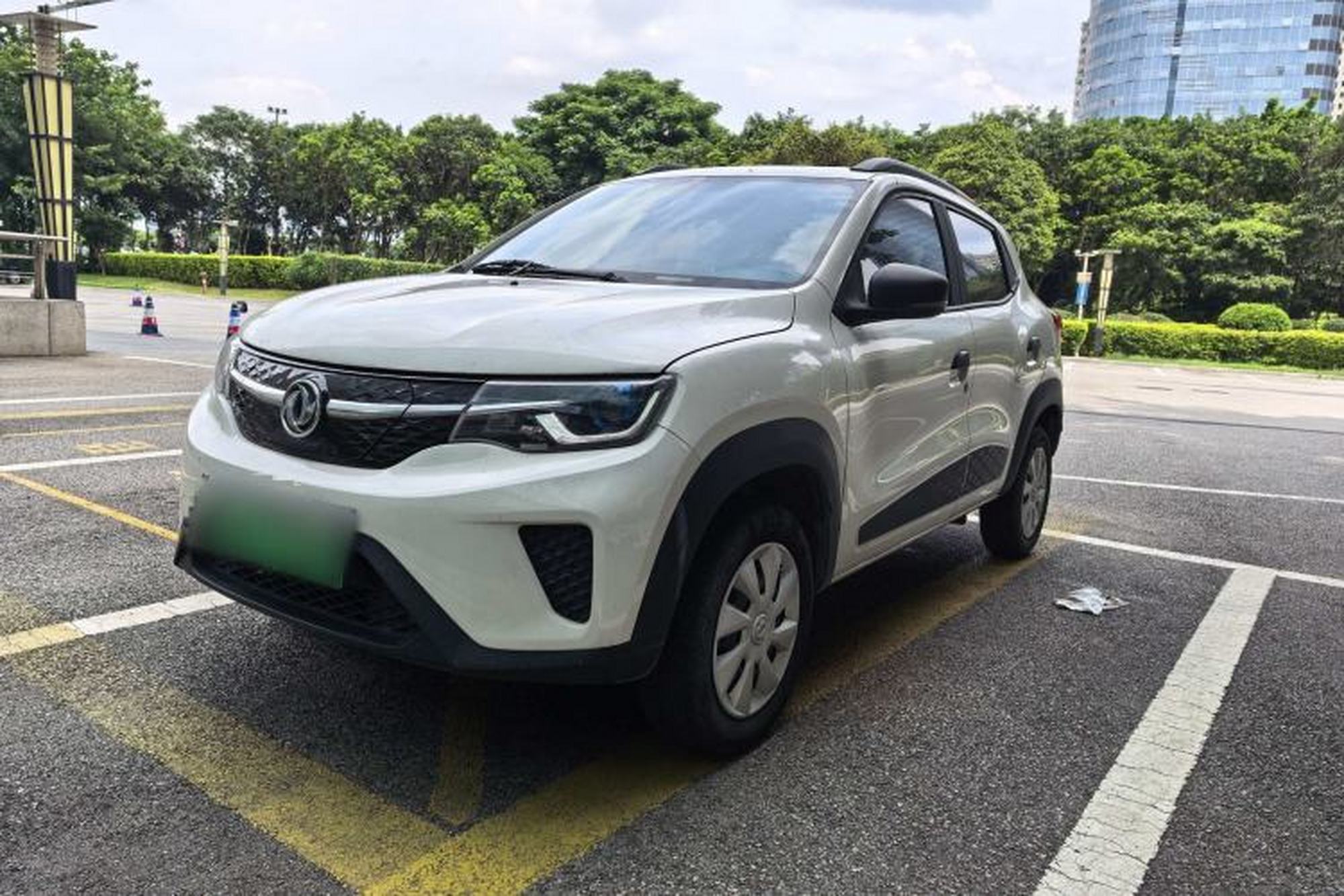 Dongfeng NAMMI EX1