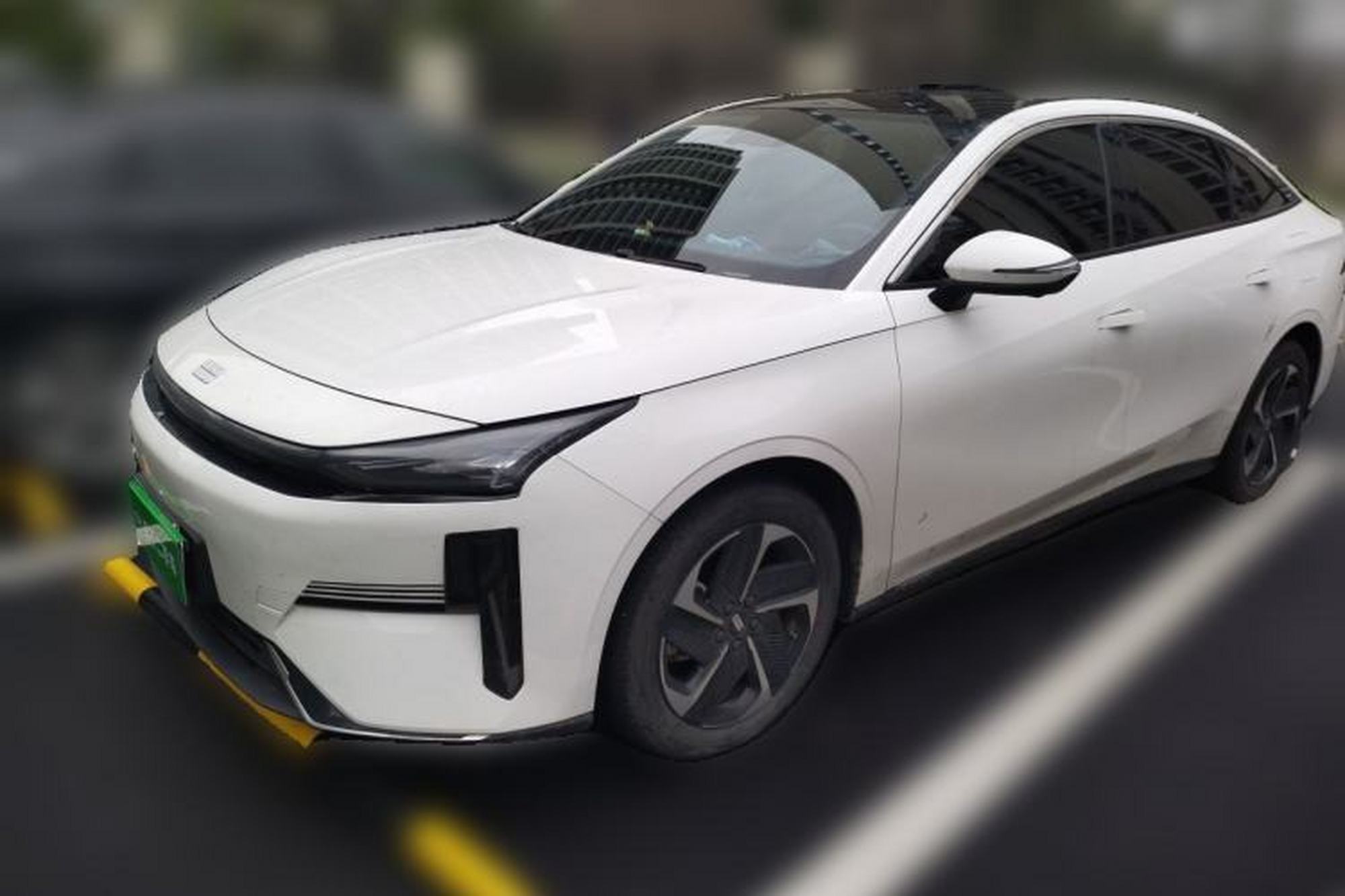 Geely Galaxy L6