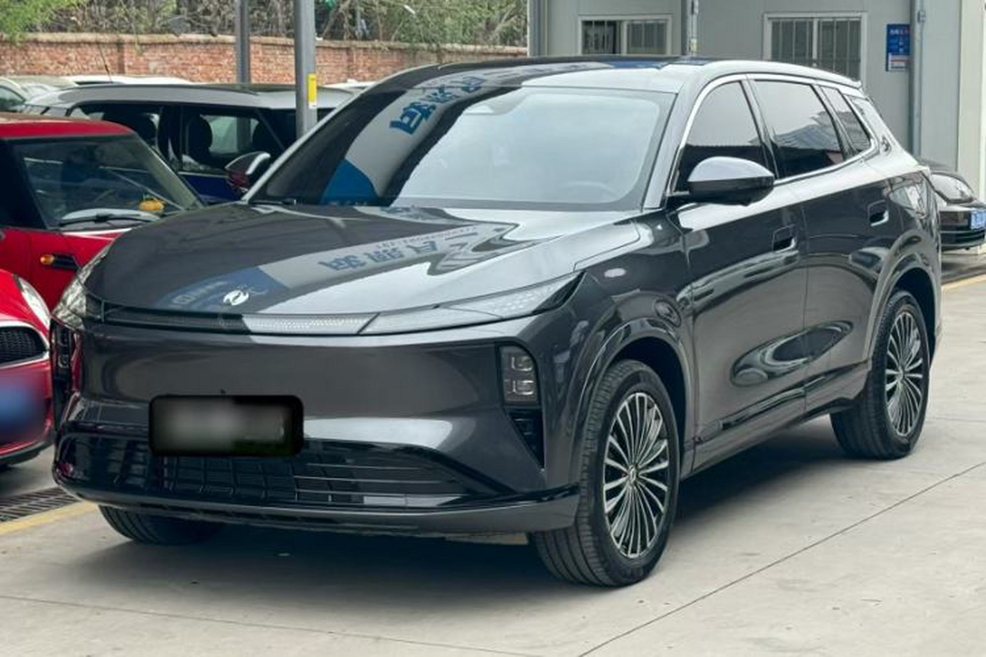 Dongfeng Aeolus L8