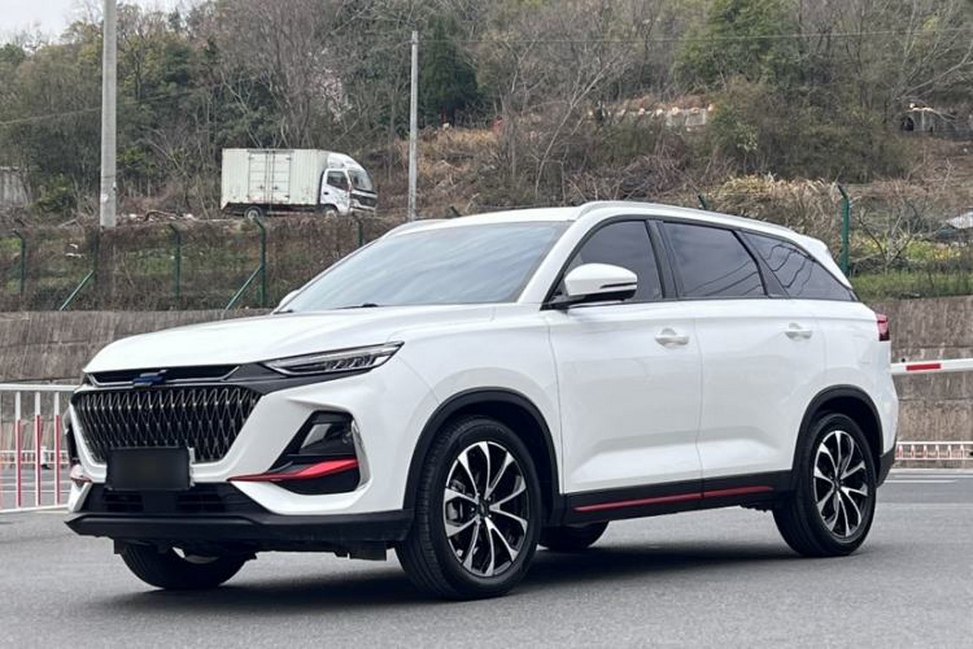 ChangAn Oshan X7 PLUS