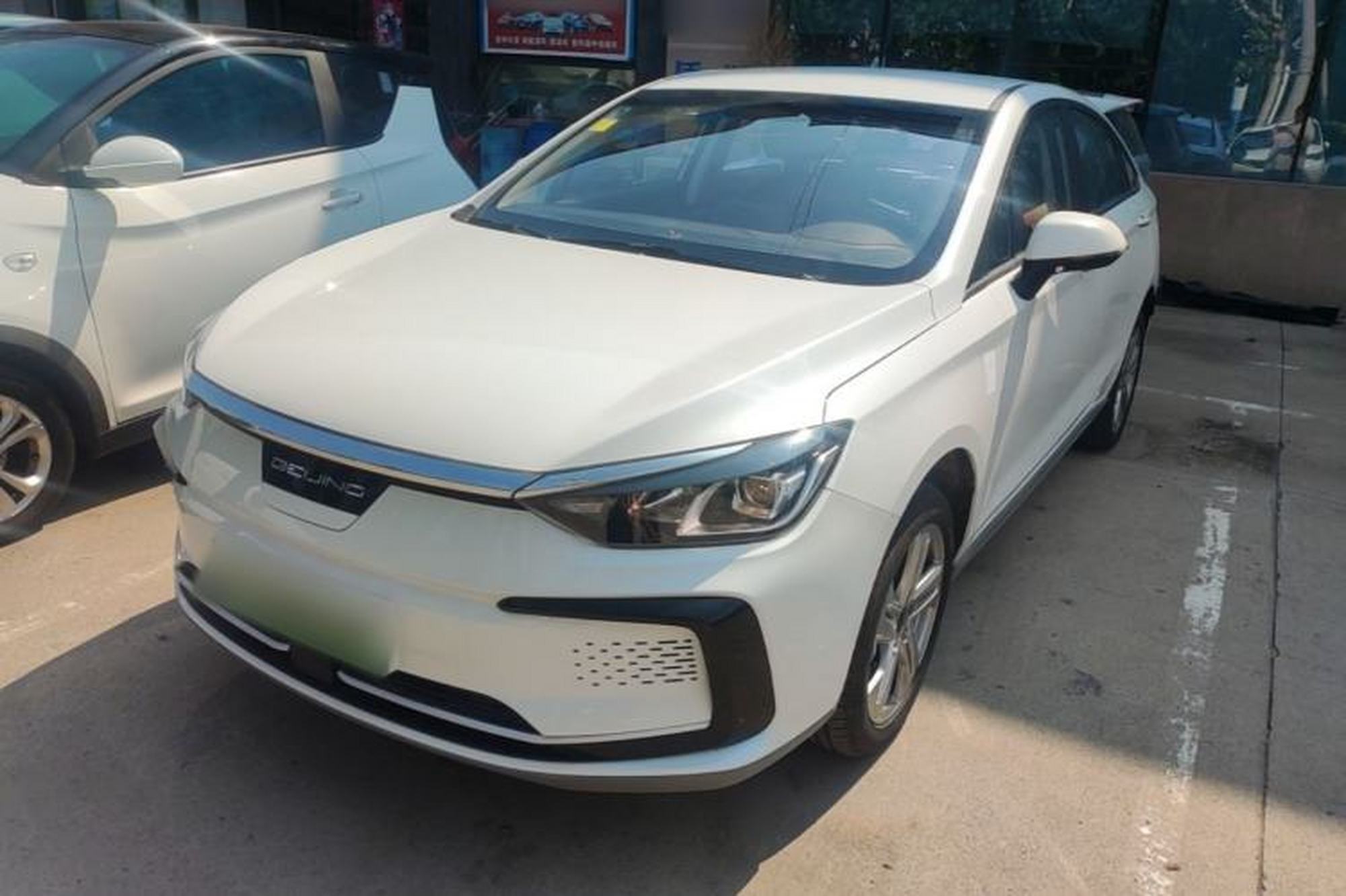BAIC Beijing EU5