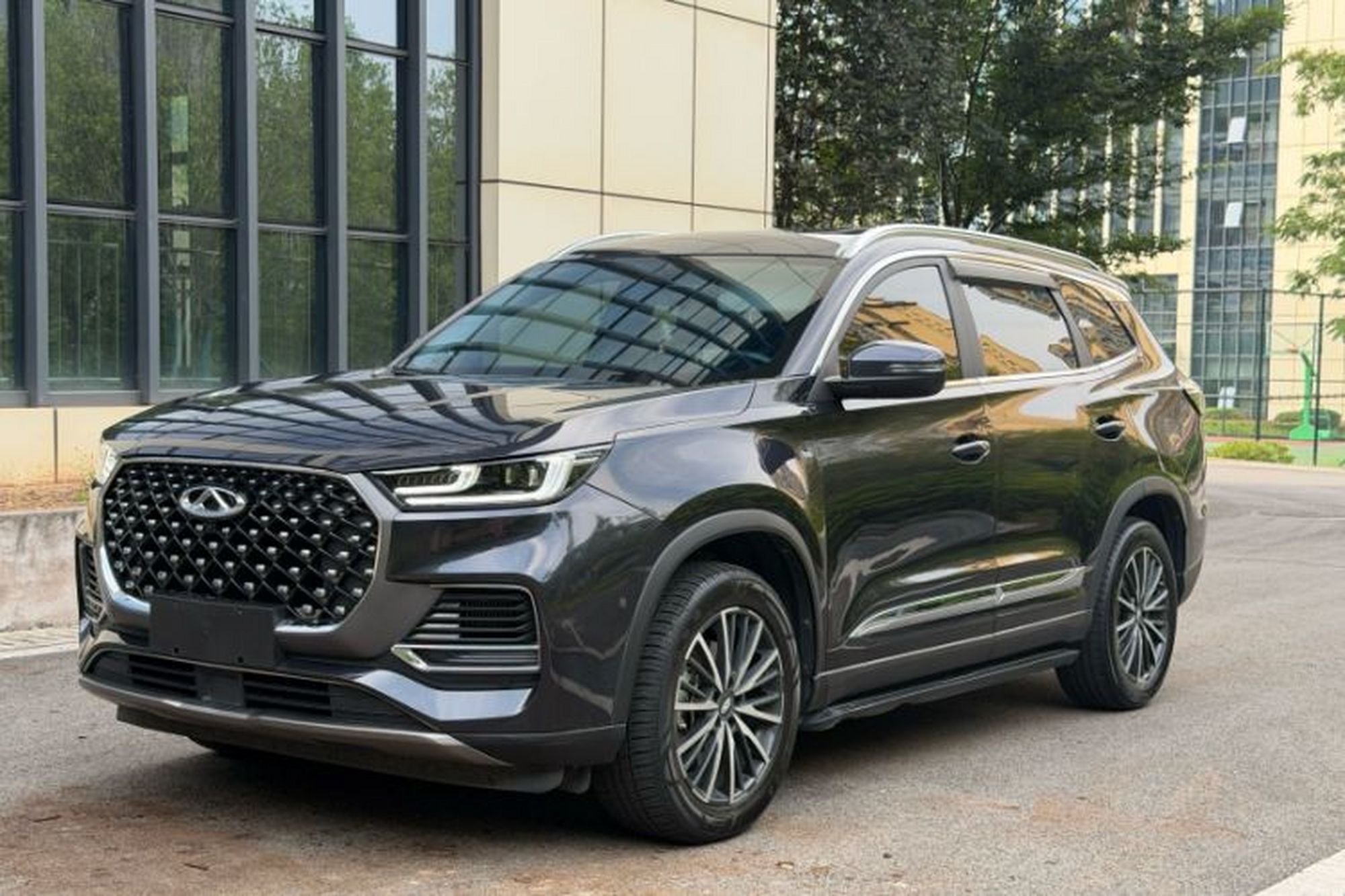 Chery Tiggo 8 PLUS Kunpeng e+