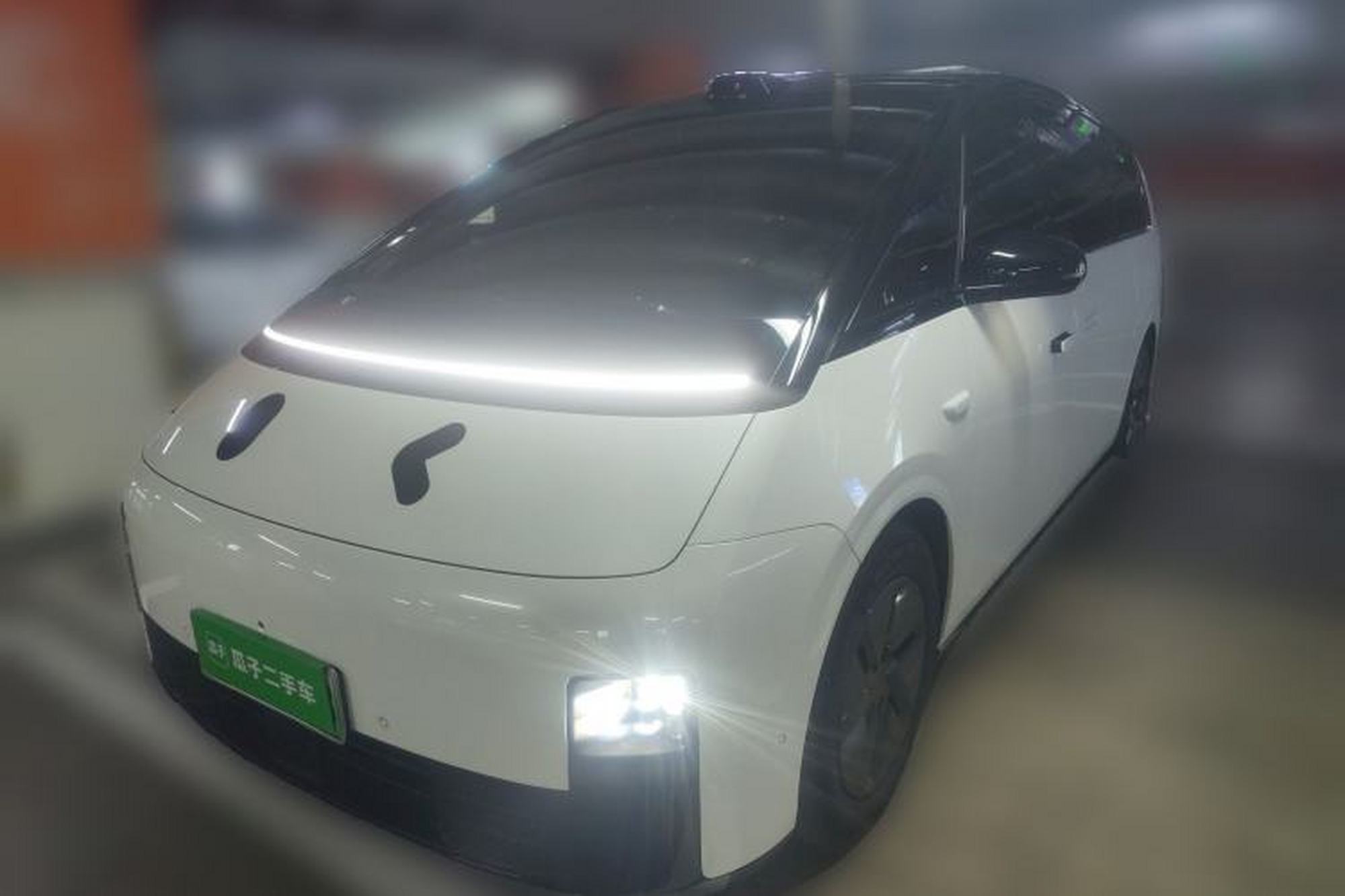 Li Auto MEGA