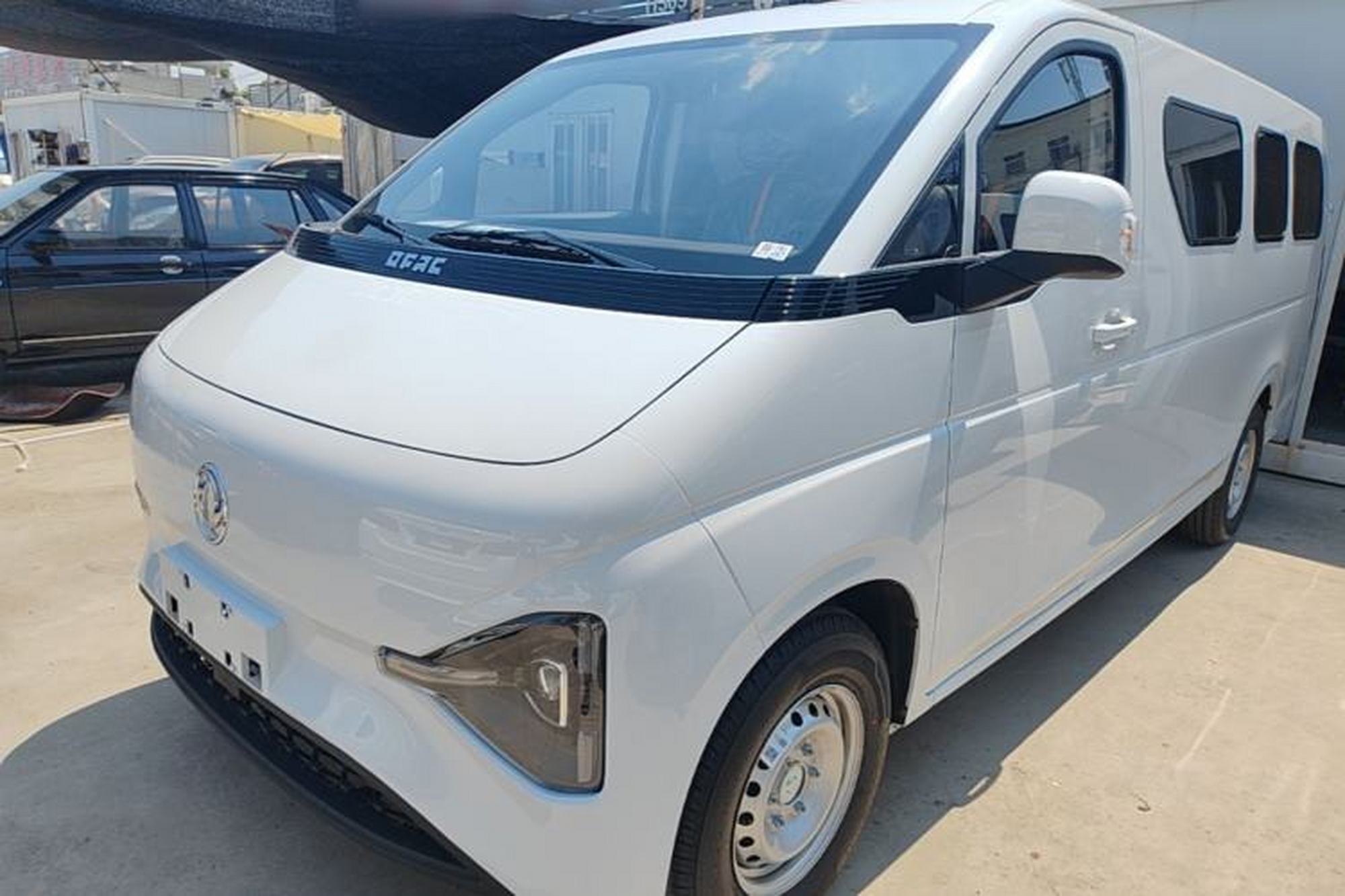 Dongfeng Ruilida V8E
