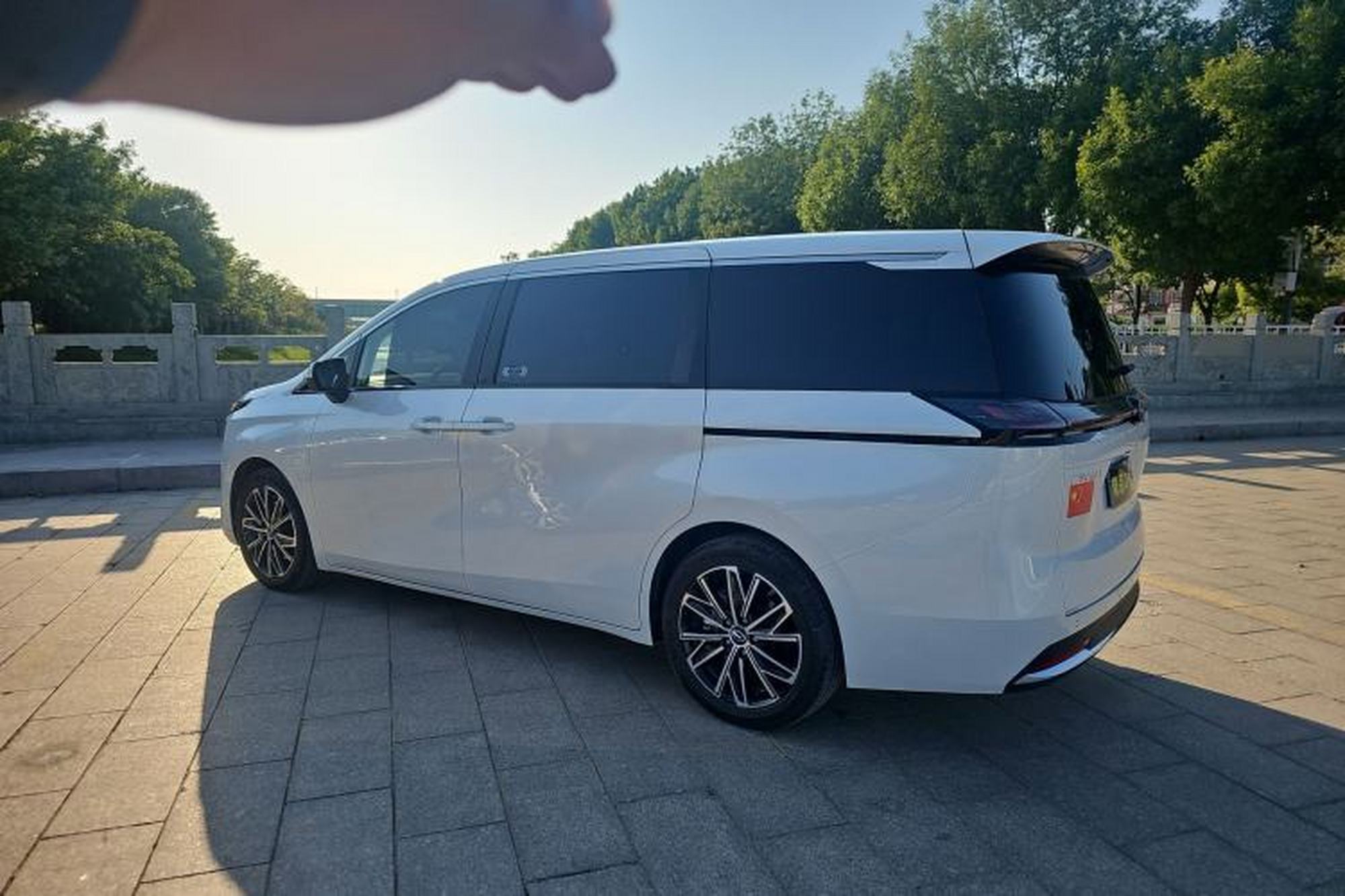 miniatura 9