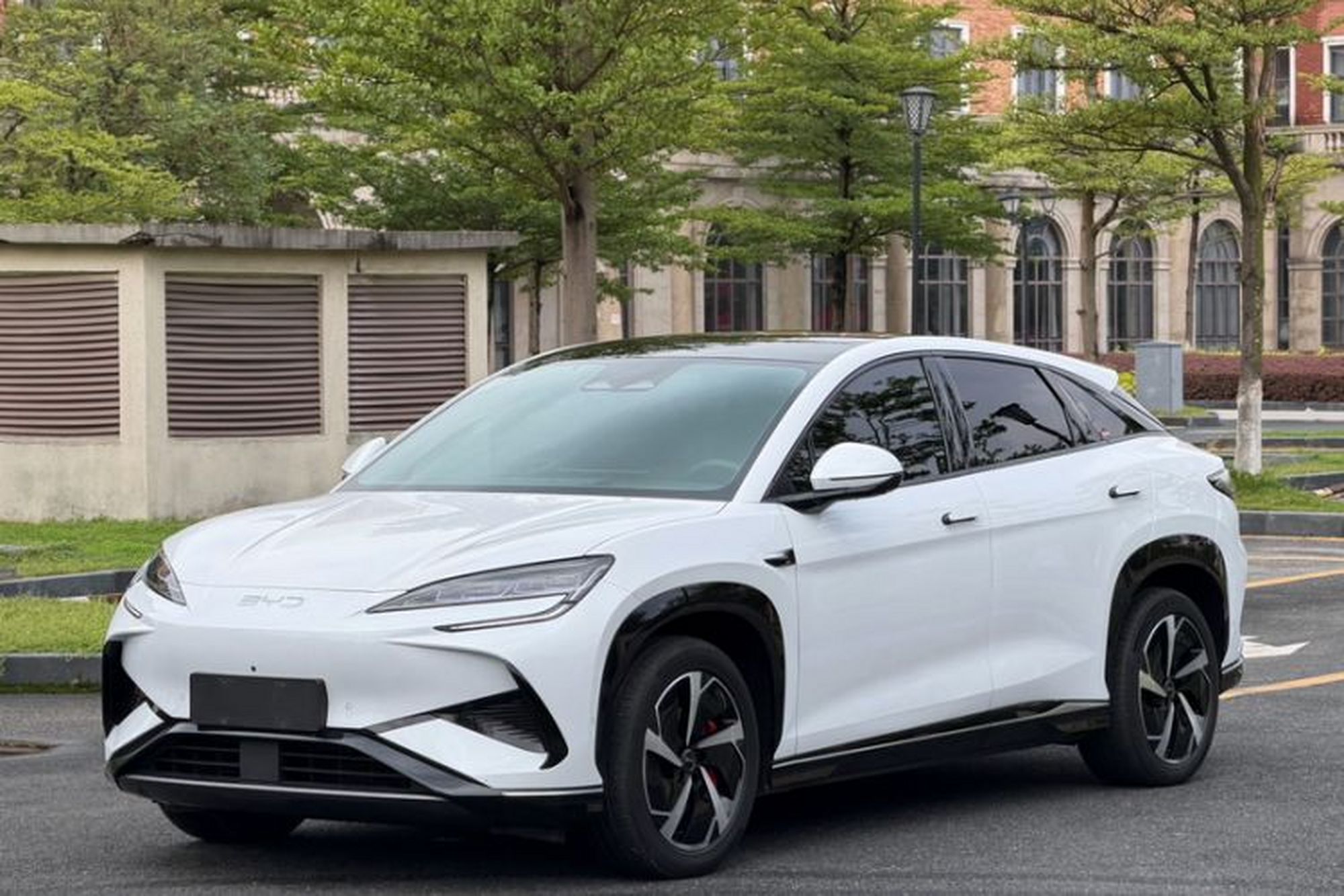 BYD Sealion 07 EV