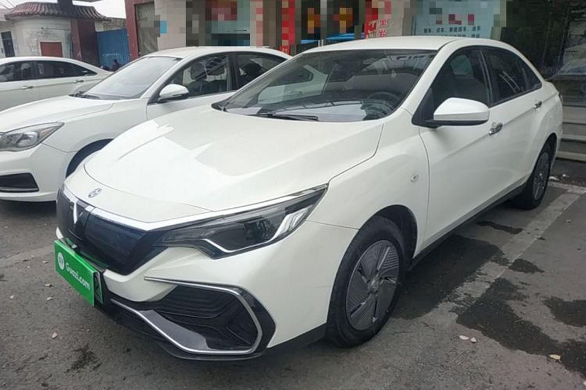 Venucia Venucia D60EV