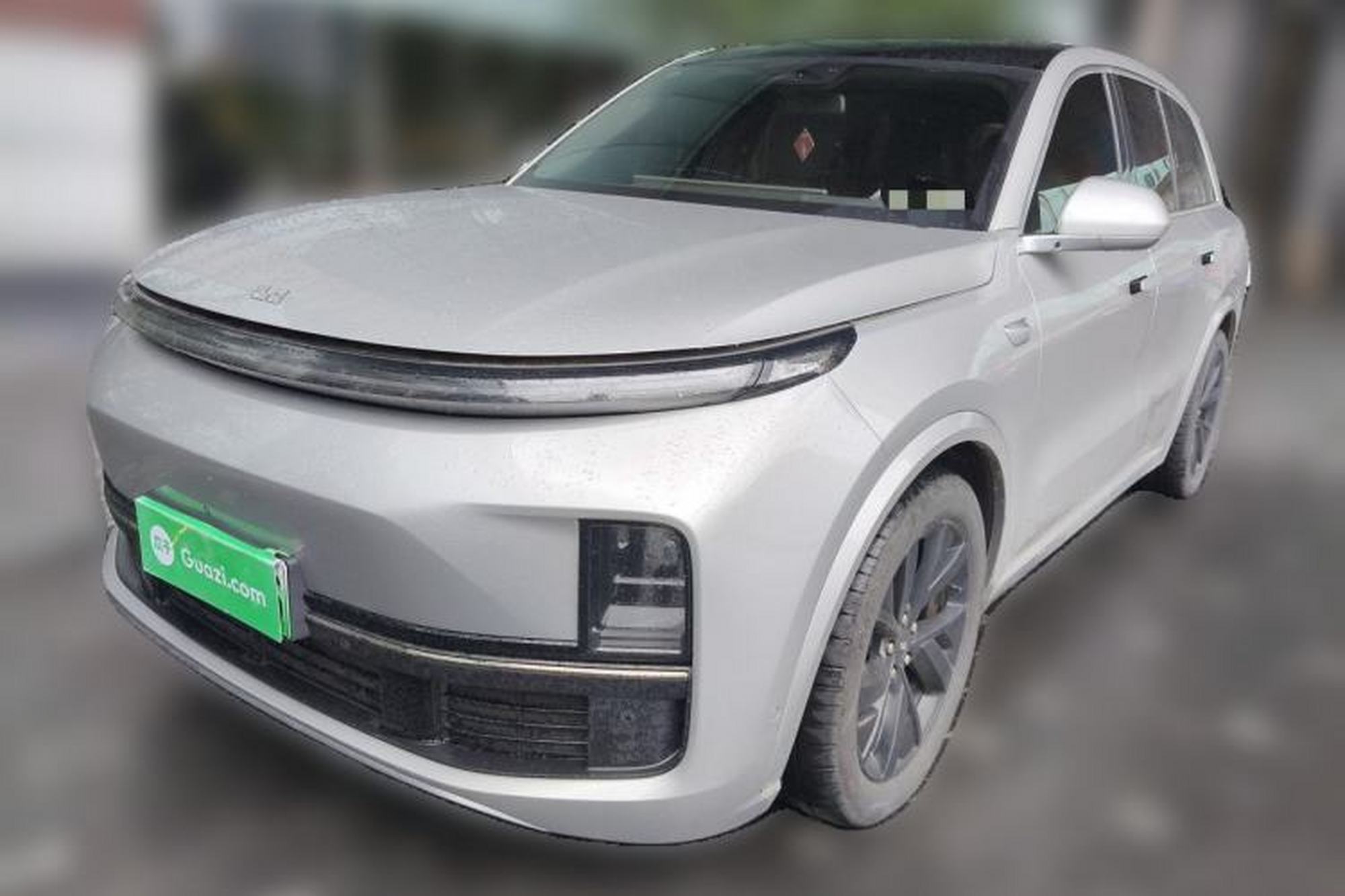 Li Auto L8