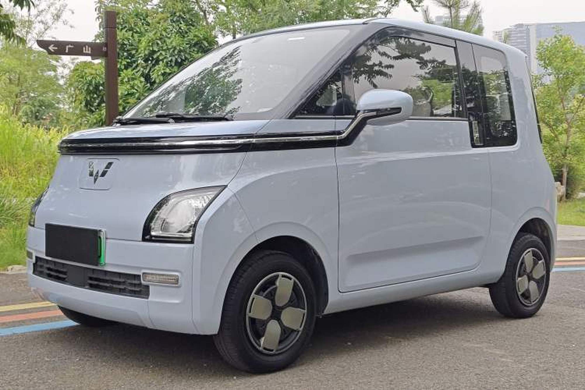 WuLing Air ev