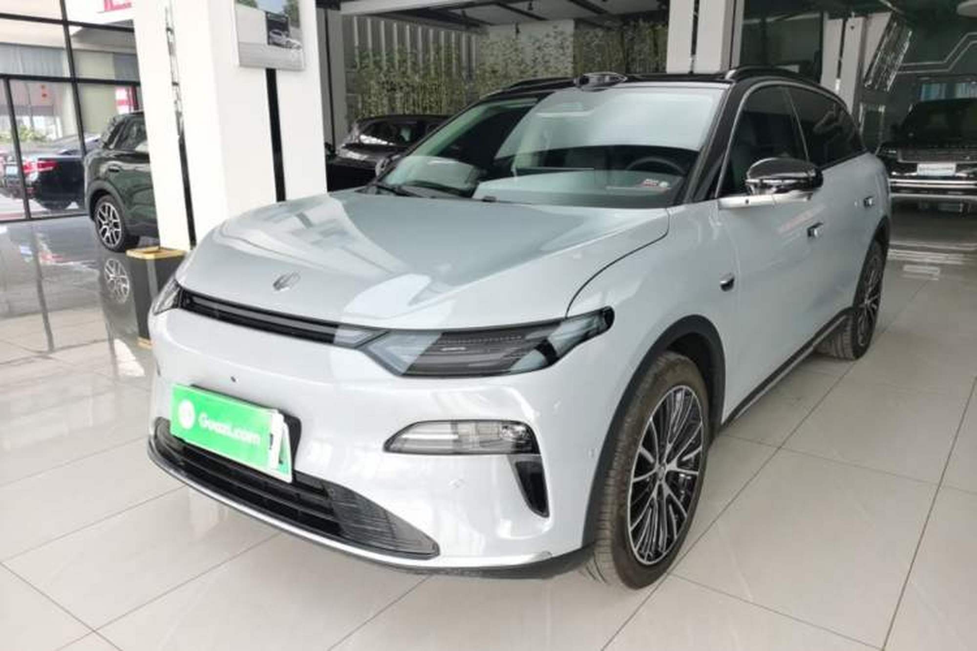 Leapmotor C11
