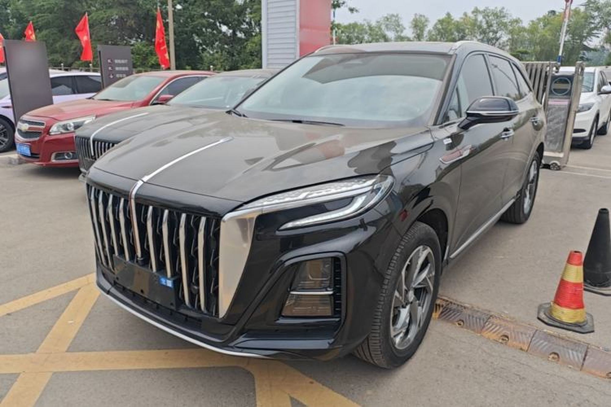 HongQi HS3 PHEV