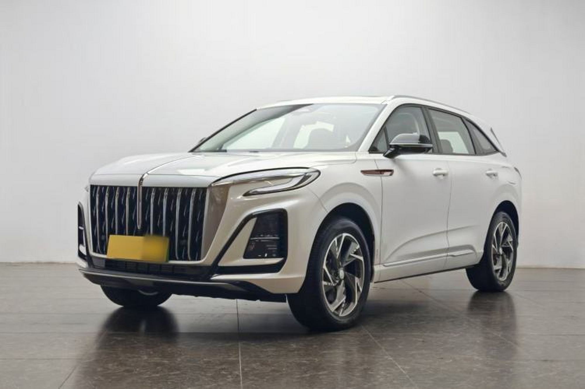 HongQi HS3 PHEV