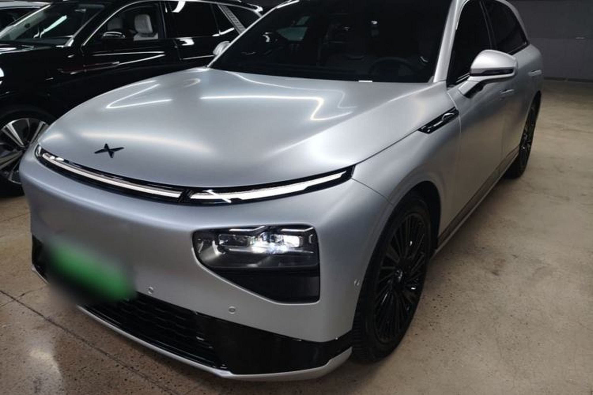 Xpeng G9