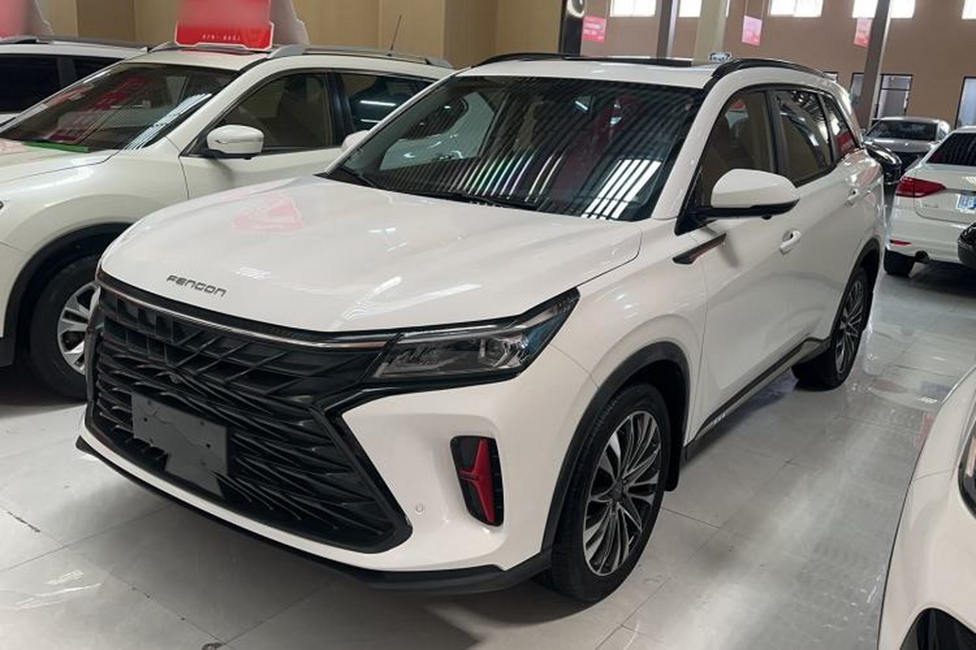 DongFeng Fengon 580