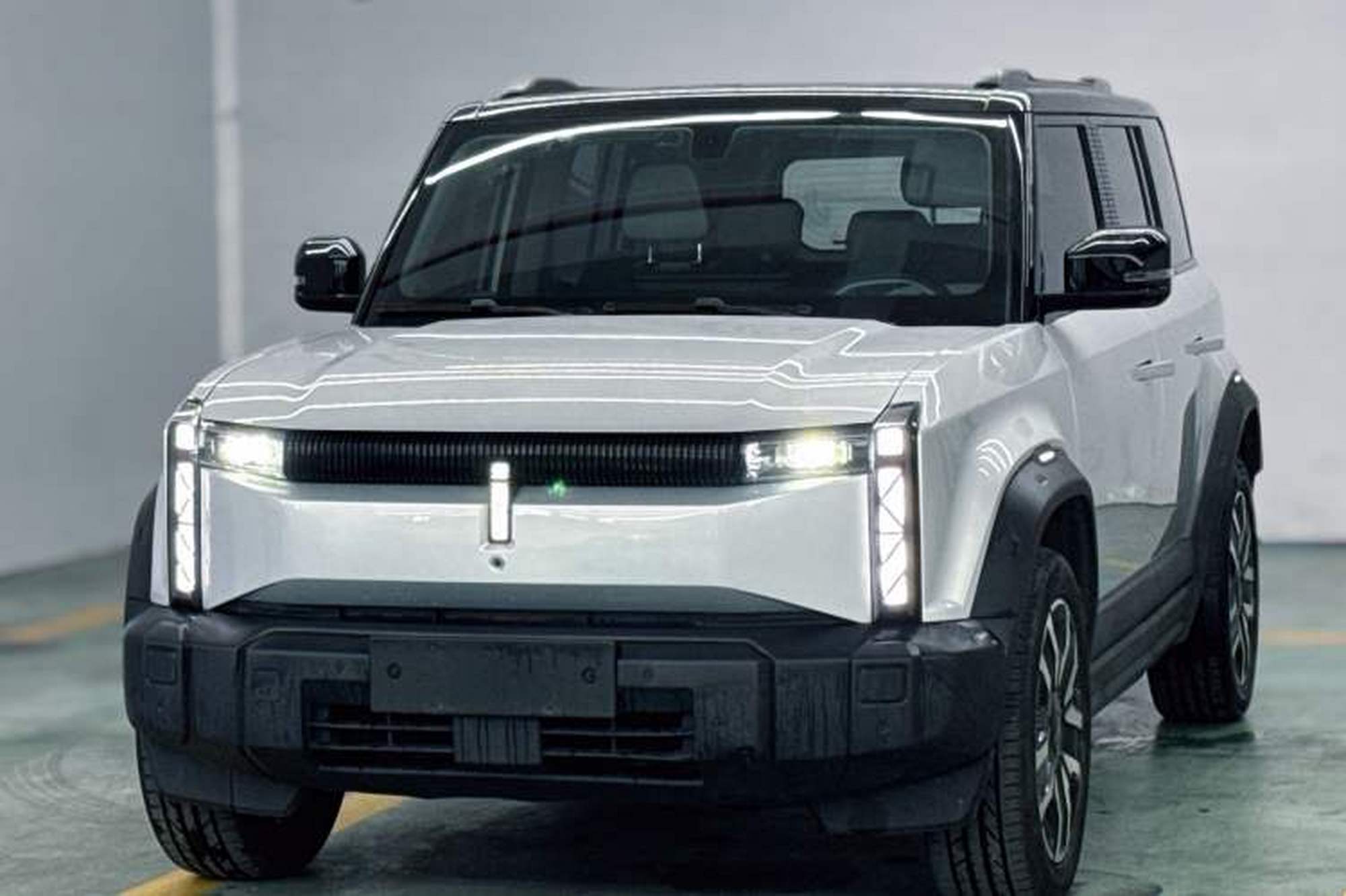 iCAR 03