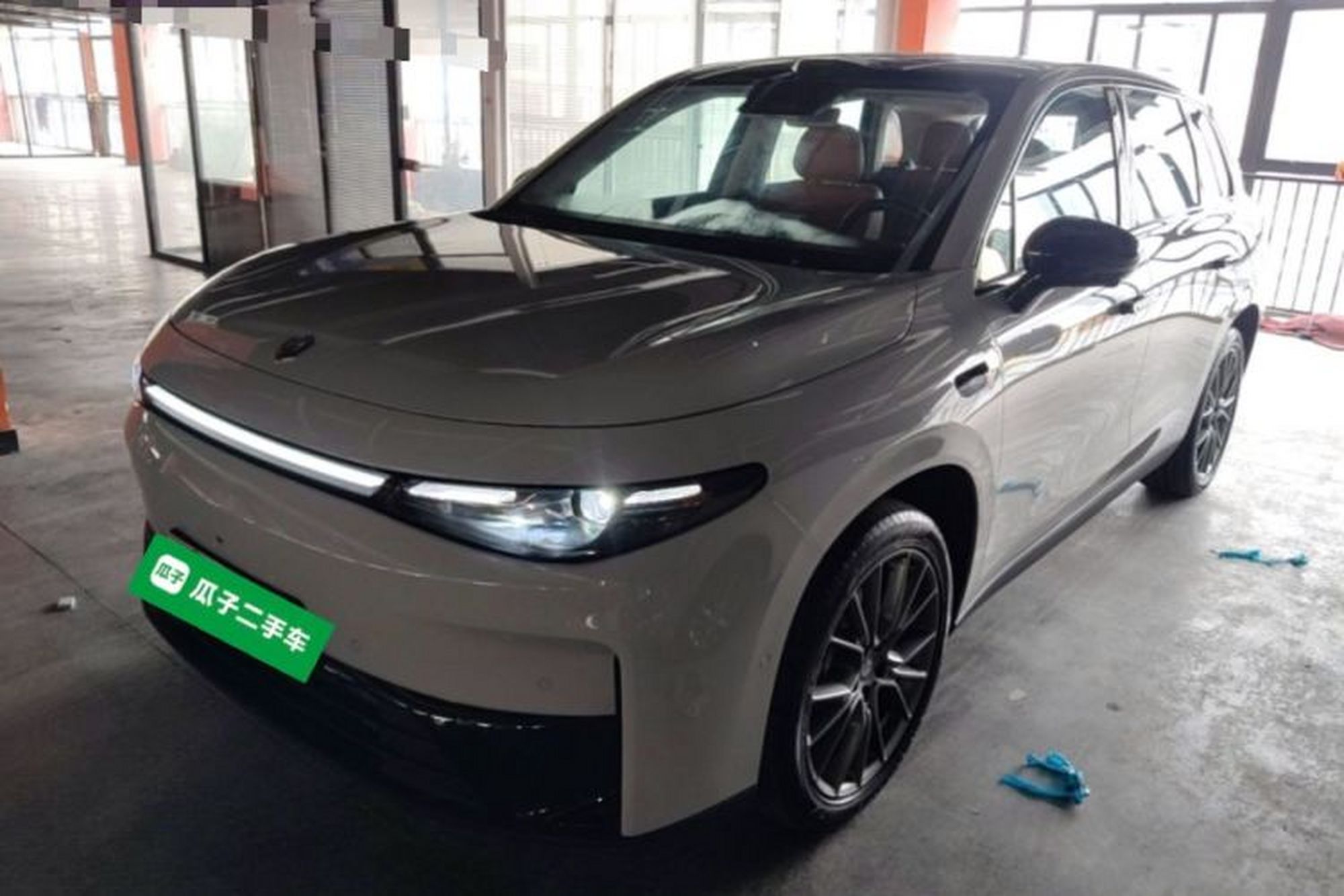 Leapmotor C10