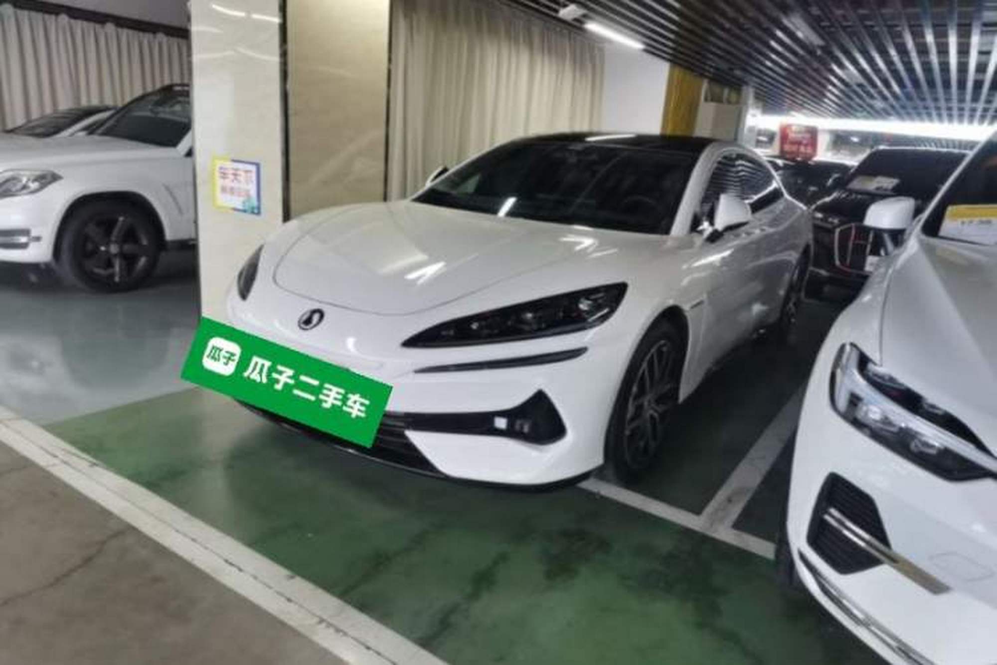 Denza Z9