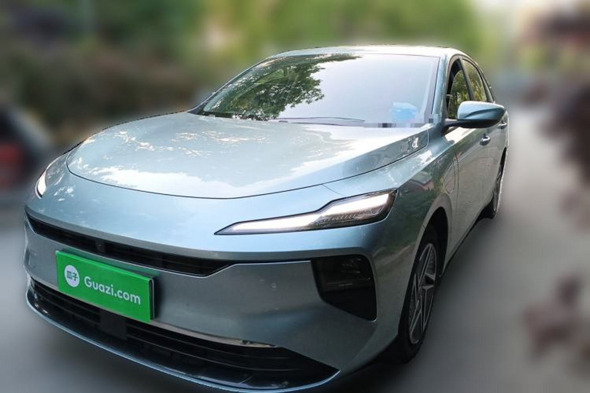 Roewe D6