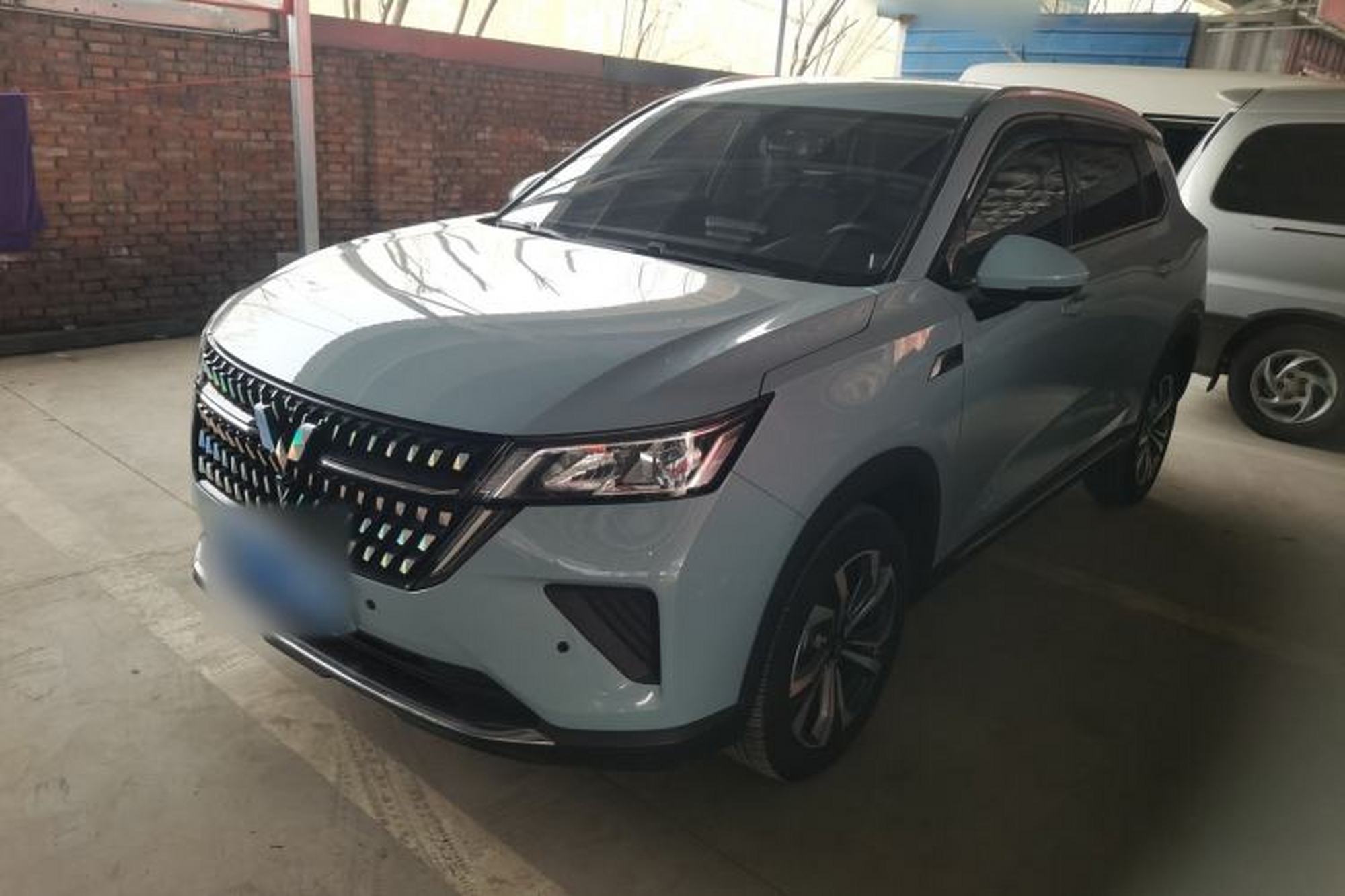 WuLing Asta