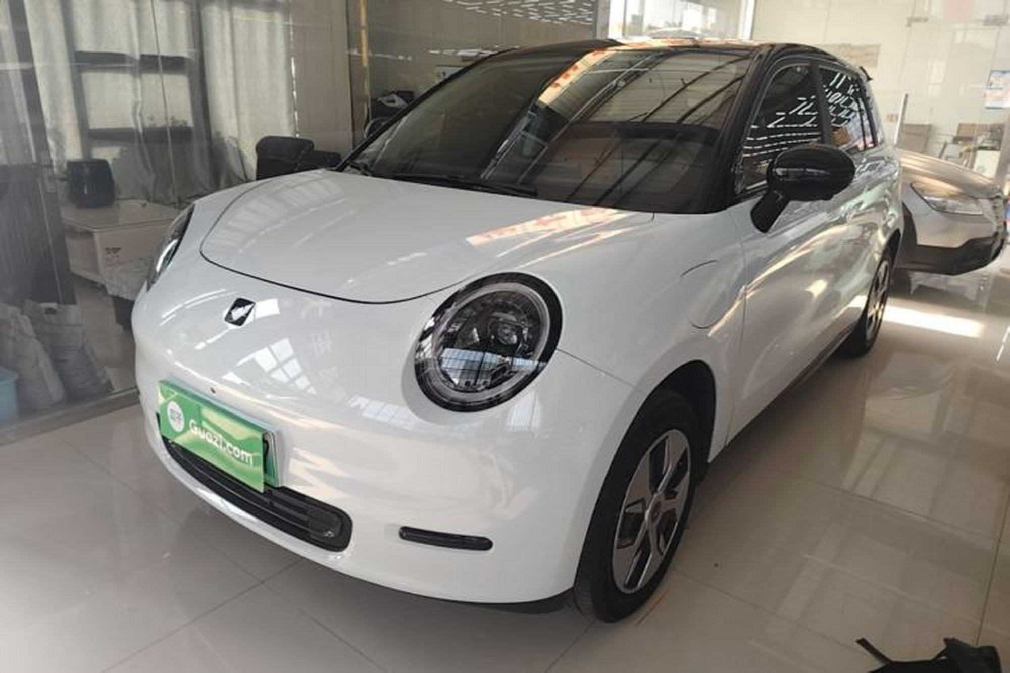 JAC Yiwei 3