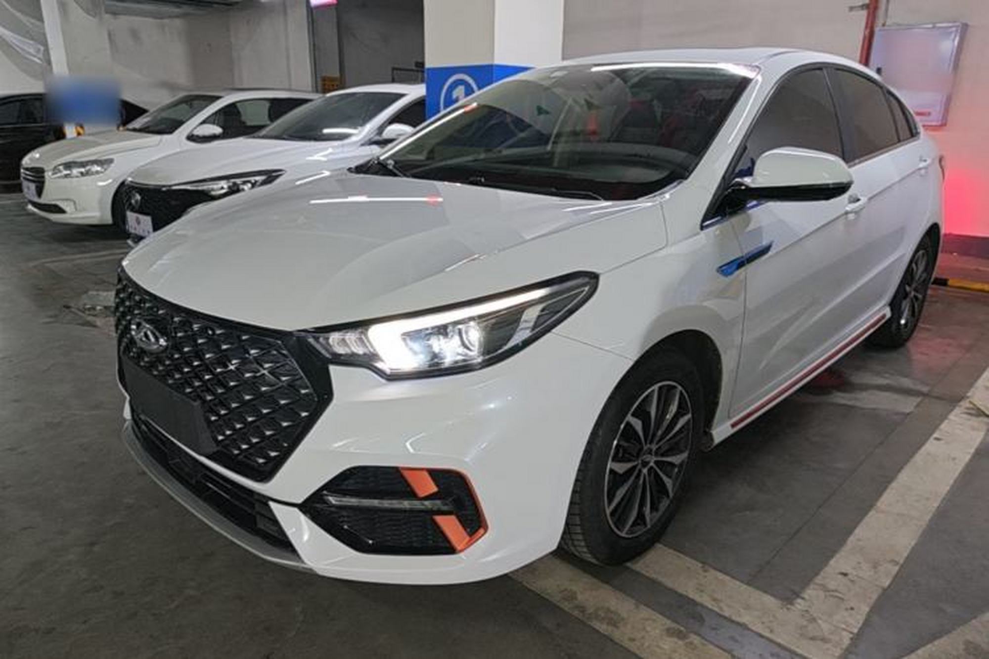 Chery Arrizo 5 PLUS