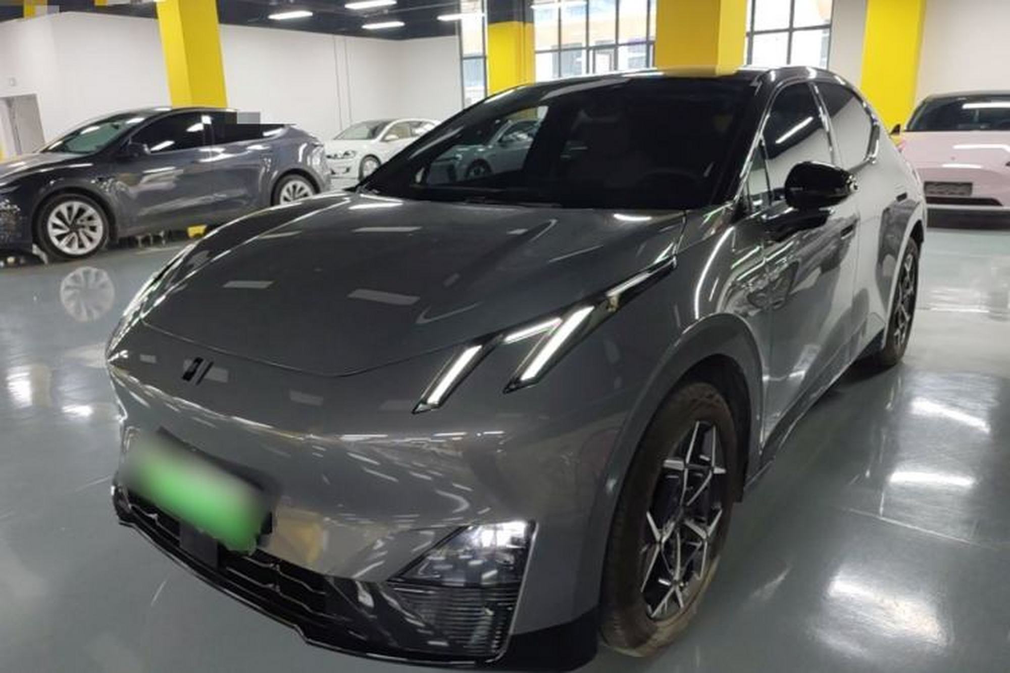 LYNK&CO Z20