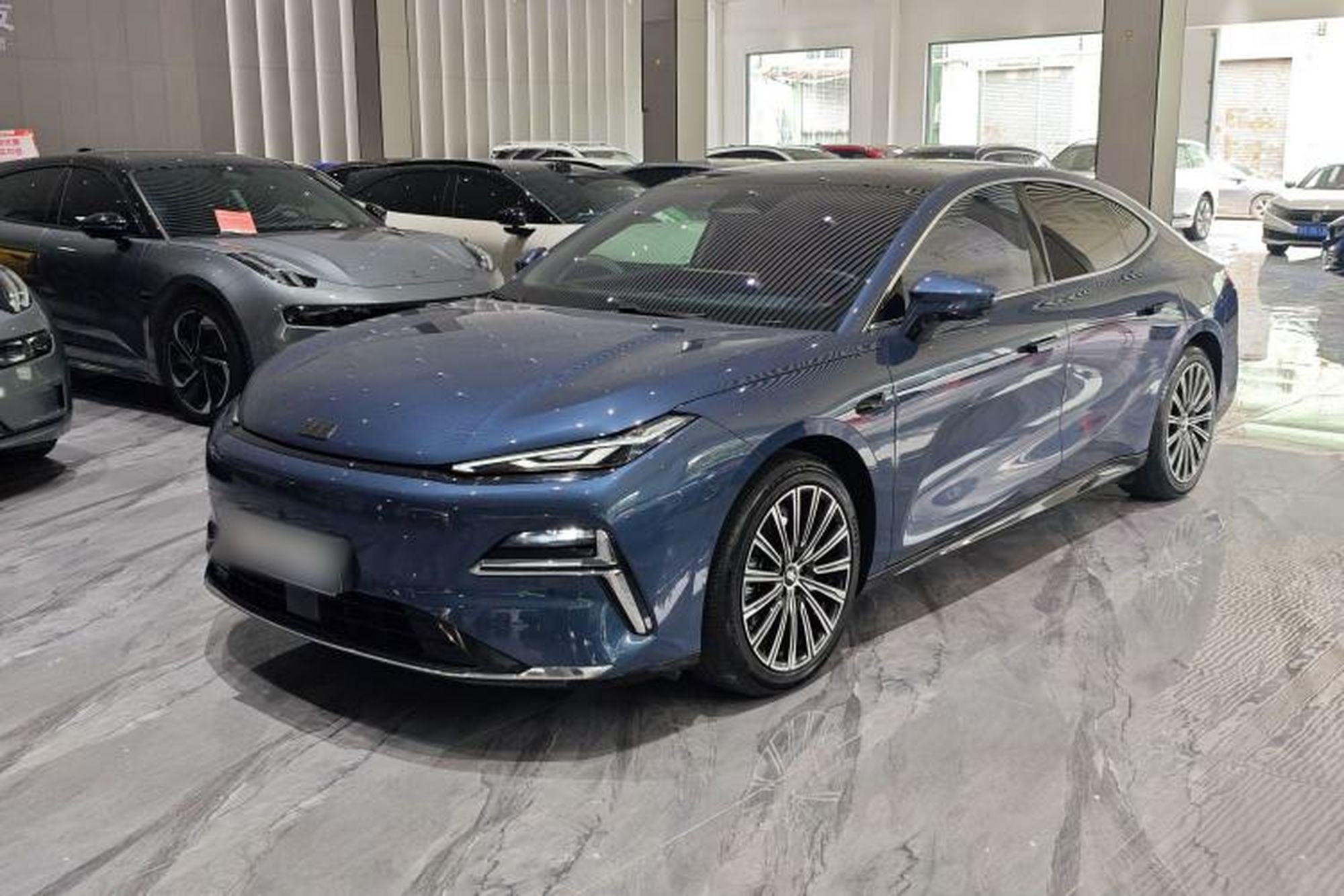 Geely Galaxy 8