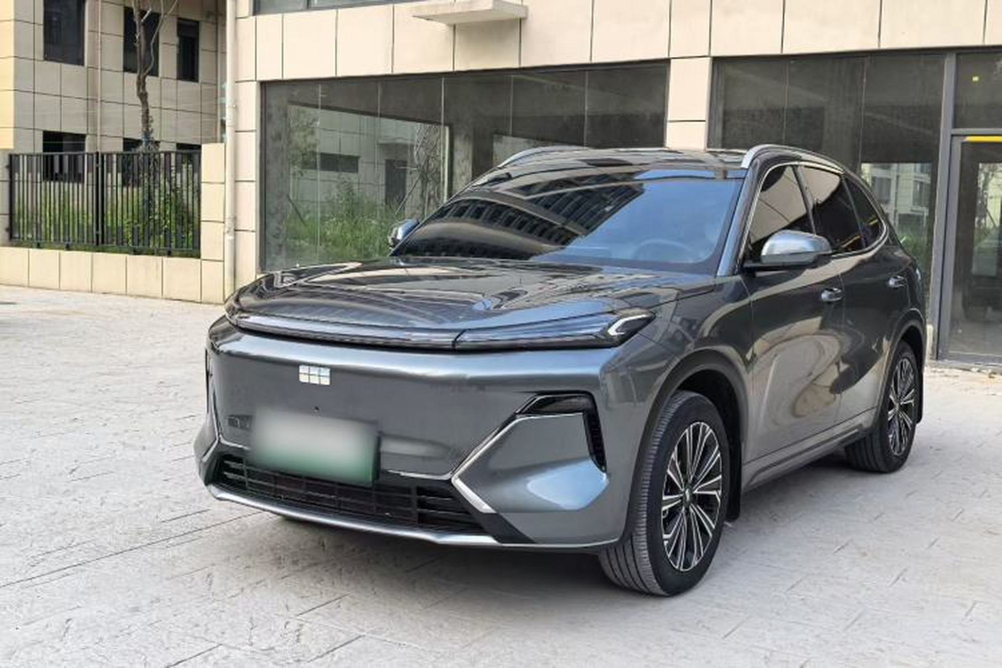 Geely Galaxy Xingjian 7 EM-i