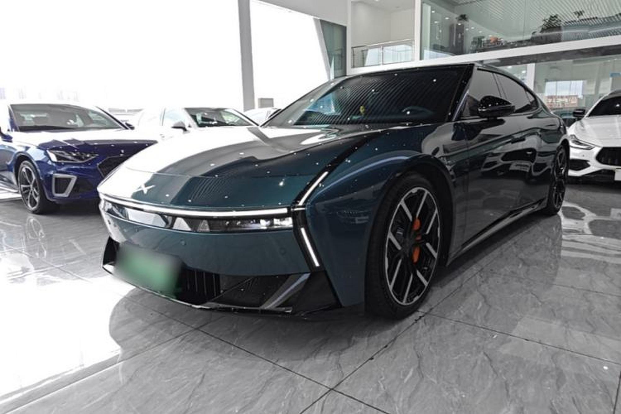 Xpeng P7