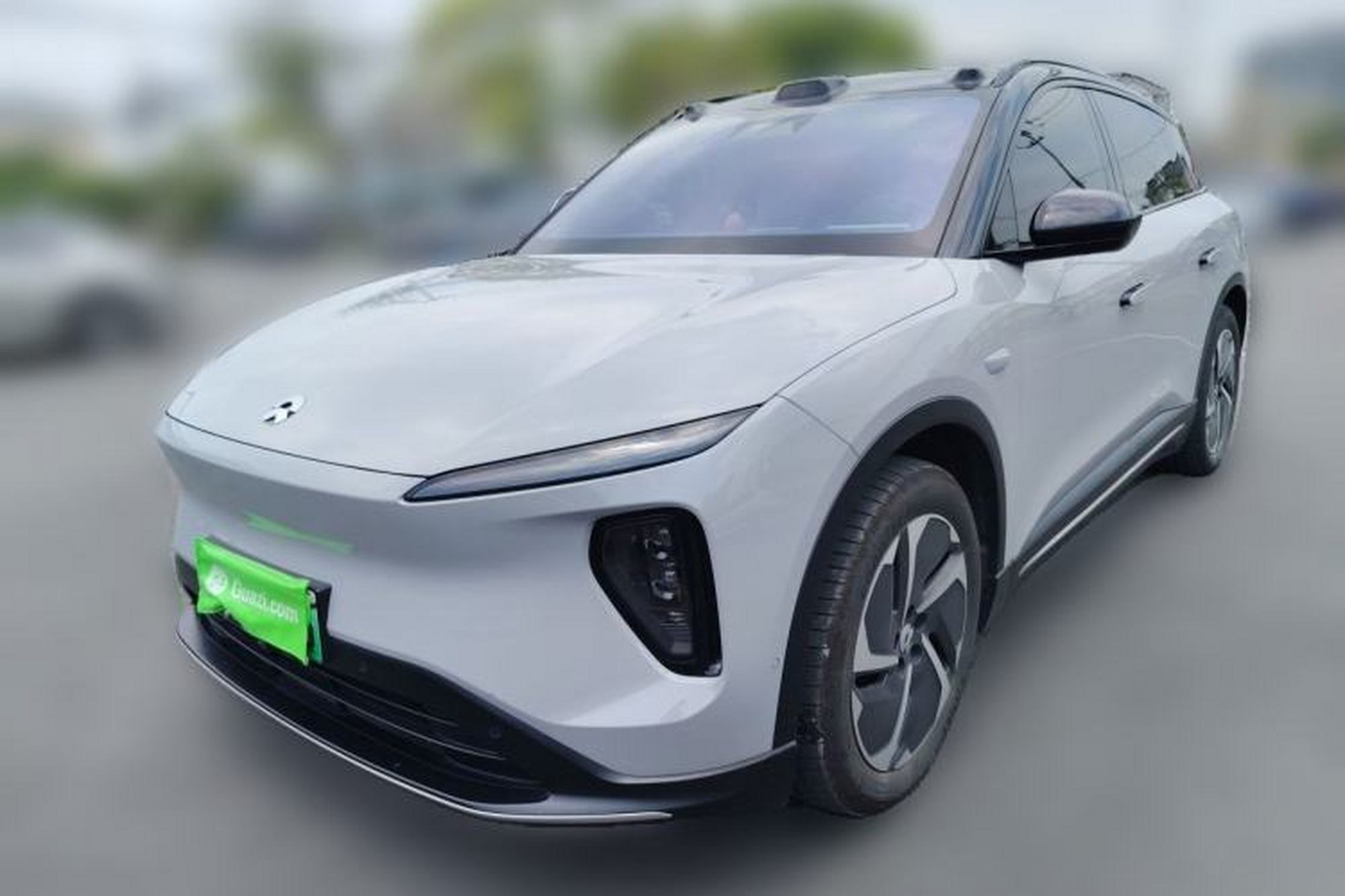 NIO ES6