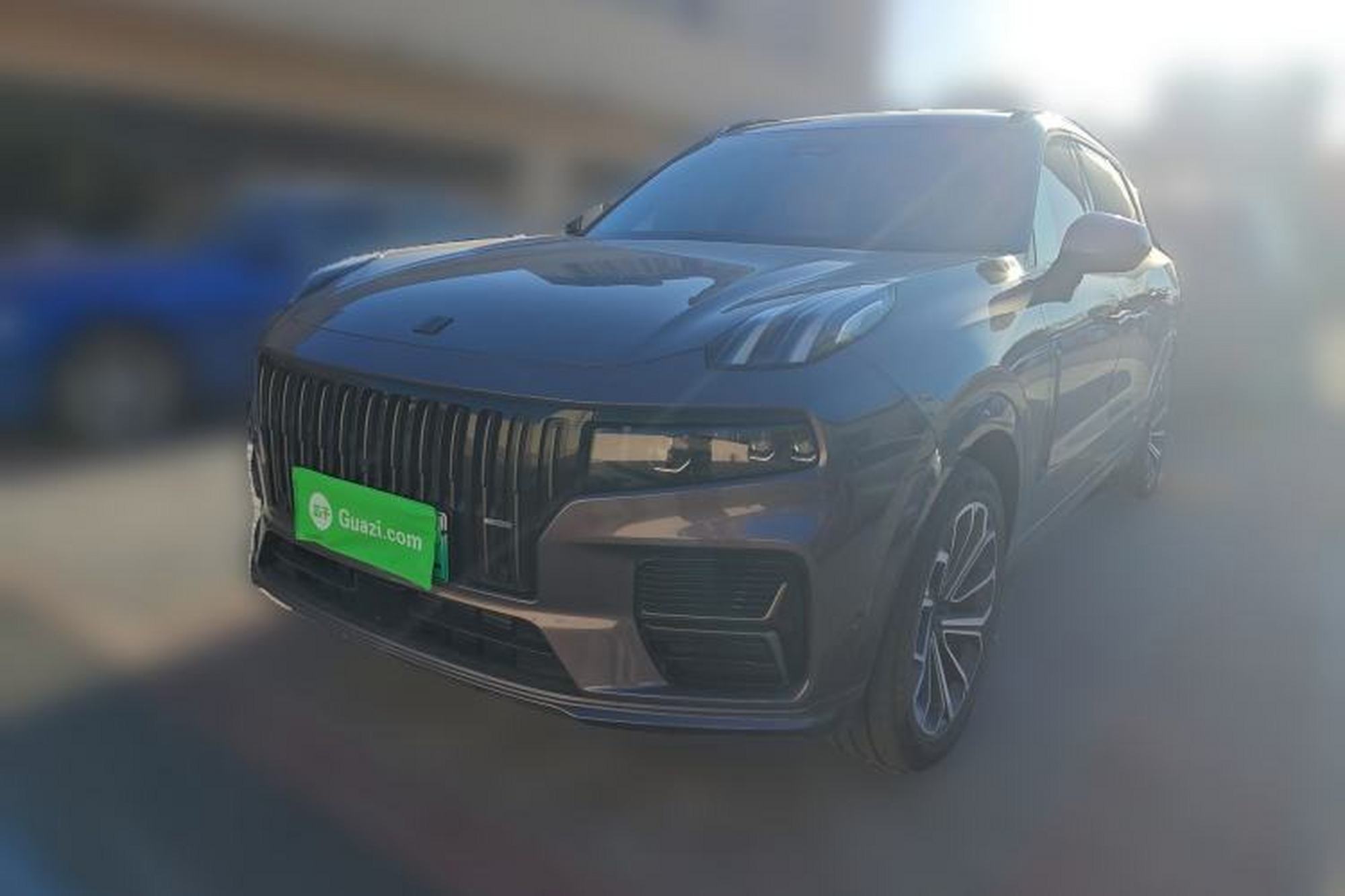 LYNK&CO 09 EM-P