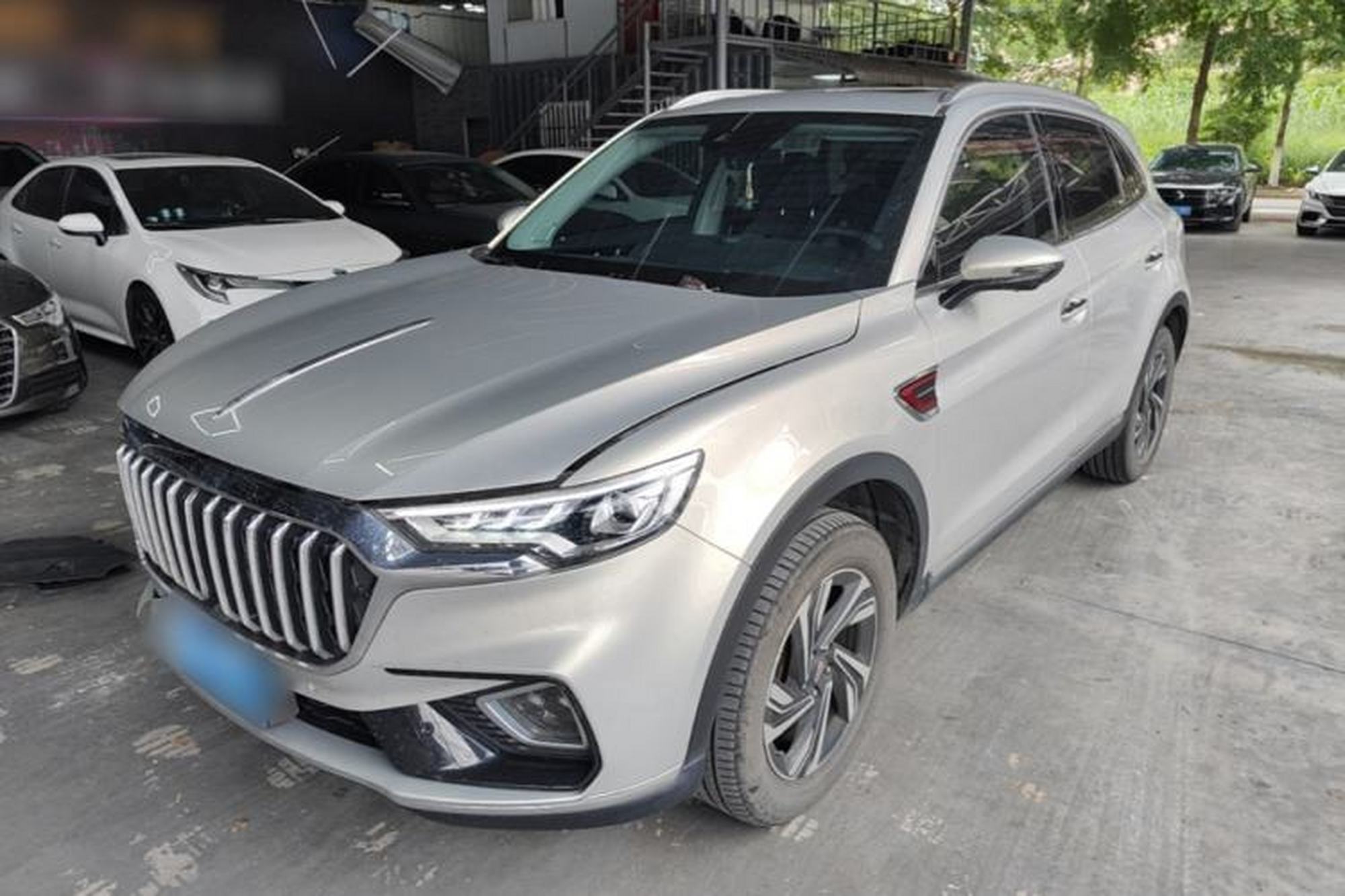 HongQi HS5