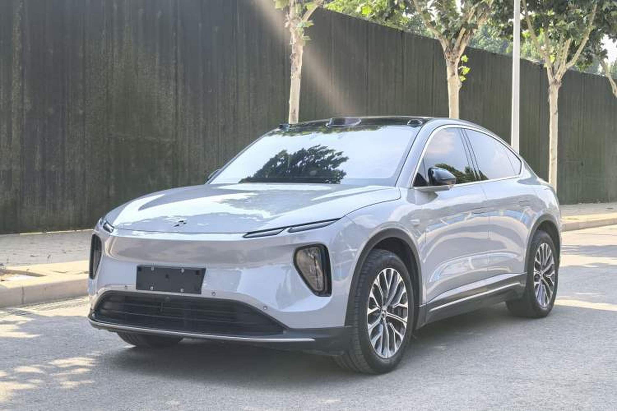 NIO EC6
