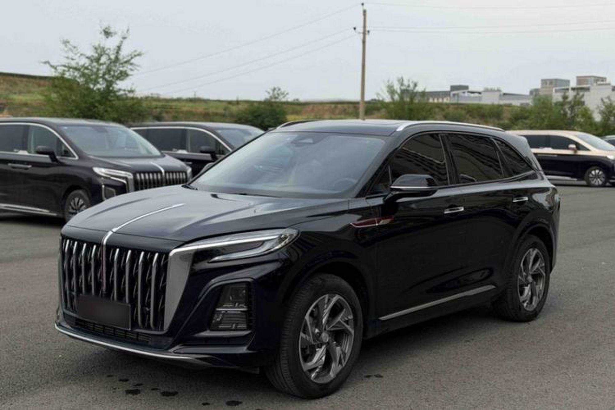 HongQi HS3 PHEV