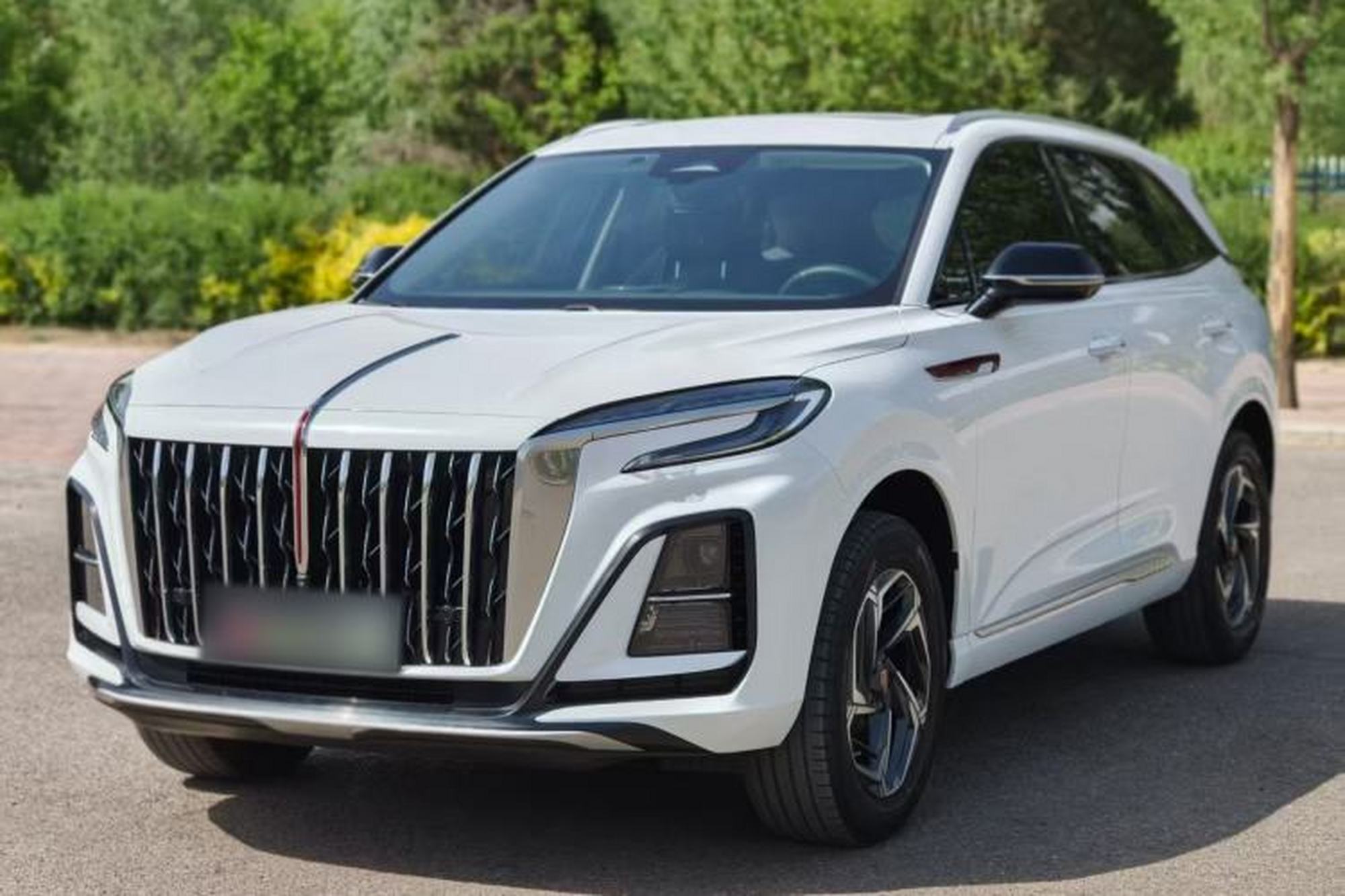 HongQi HS3