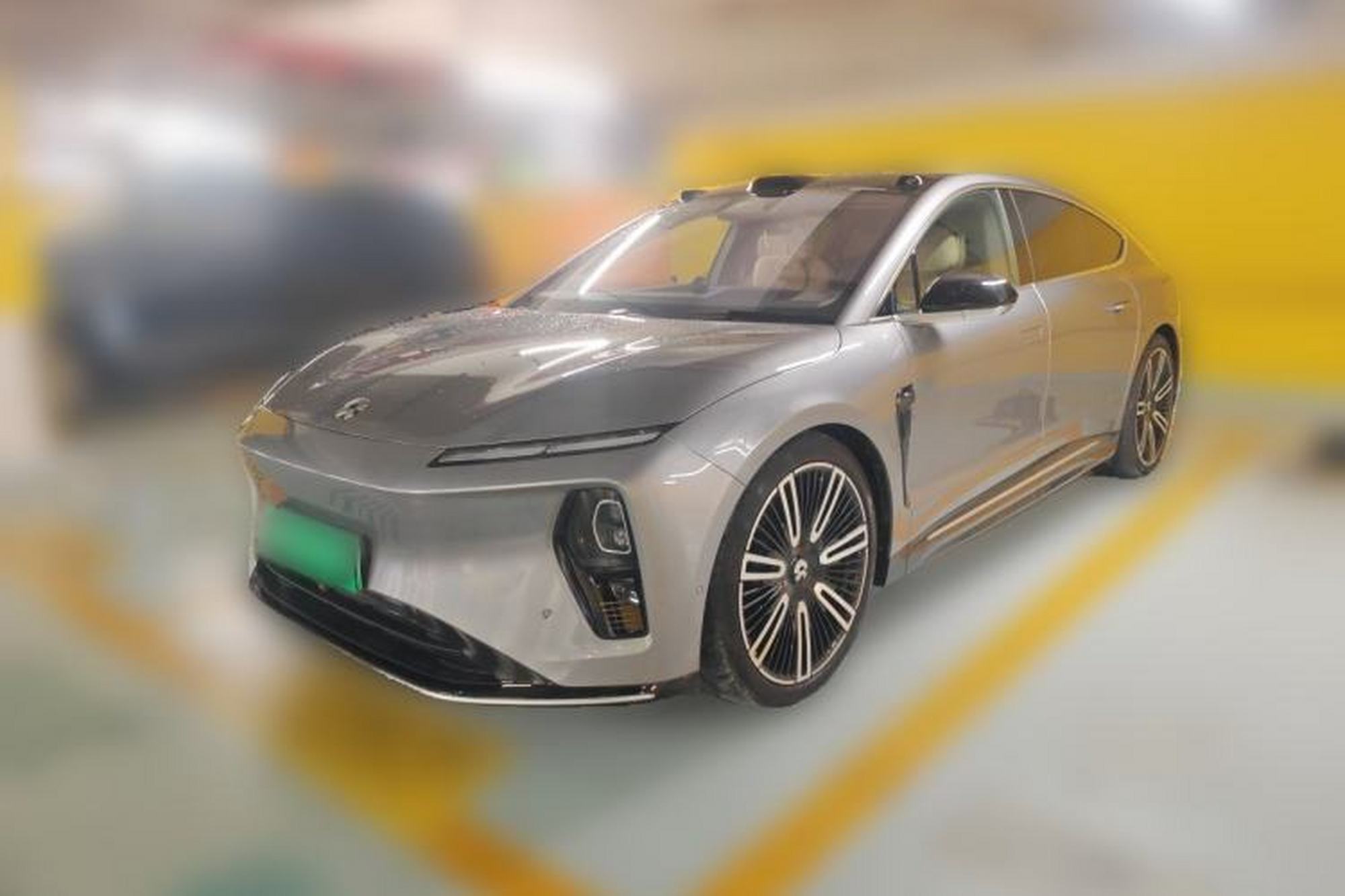 NIO ET9