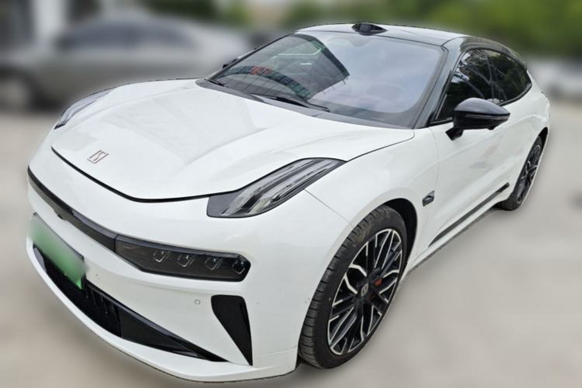 Zeekr 001