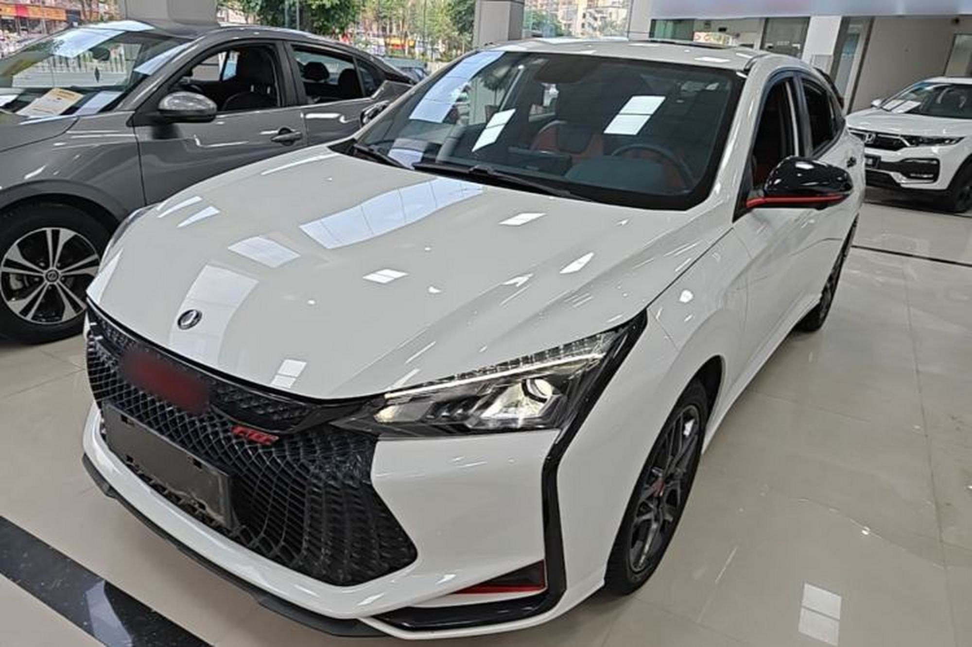 DongFeng Aeolus Yixuan