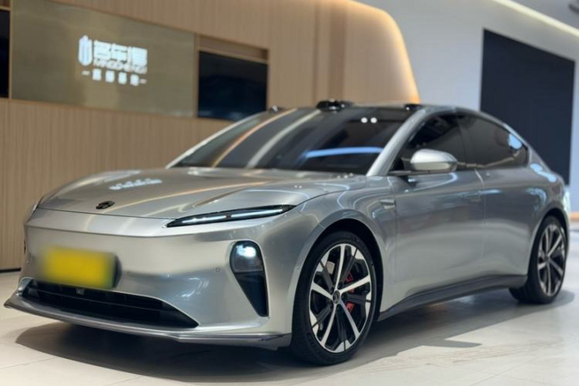 NIO ET5