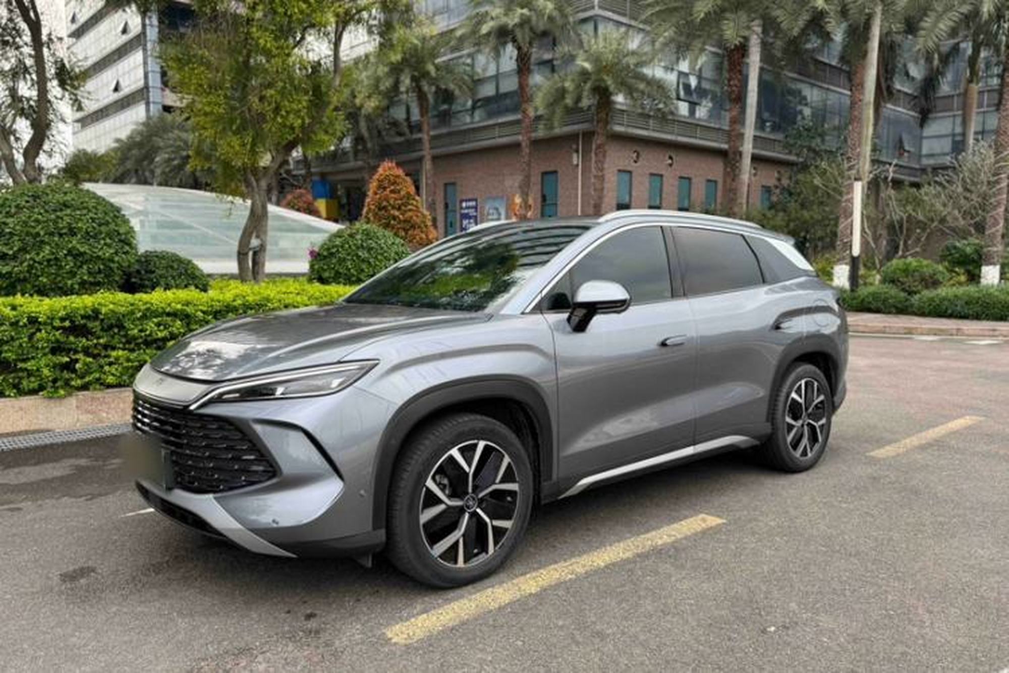 BYD Song L DM-i