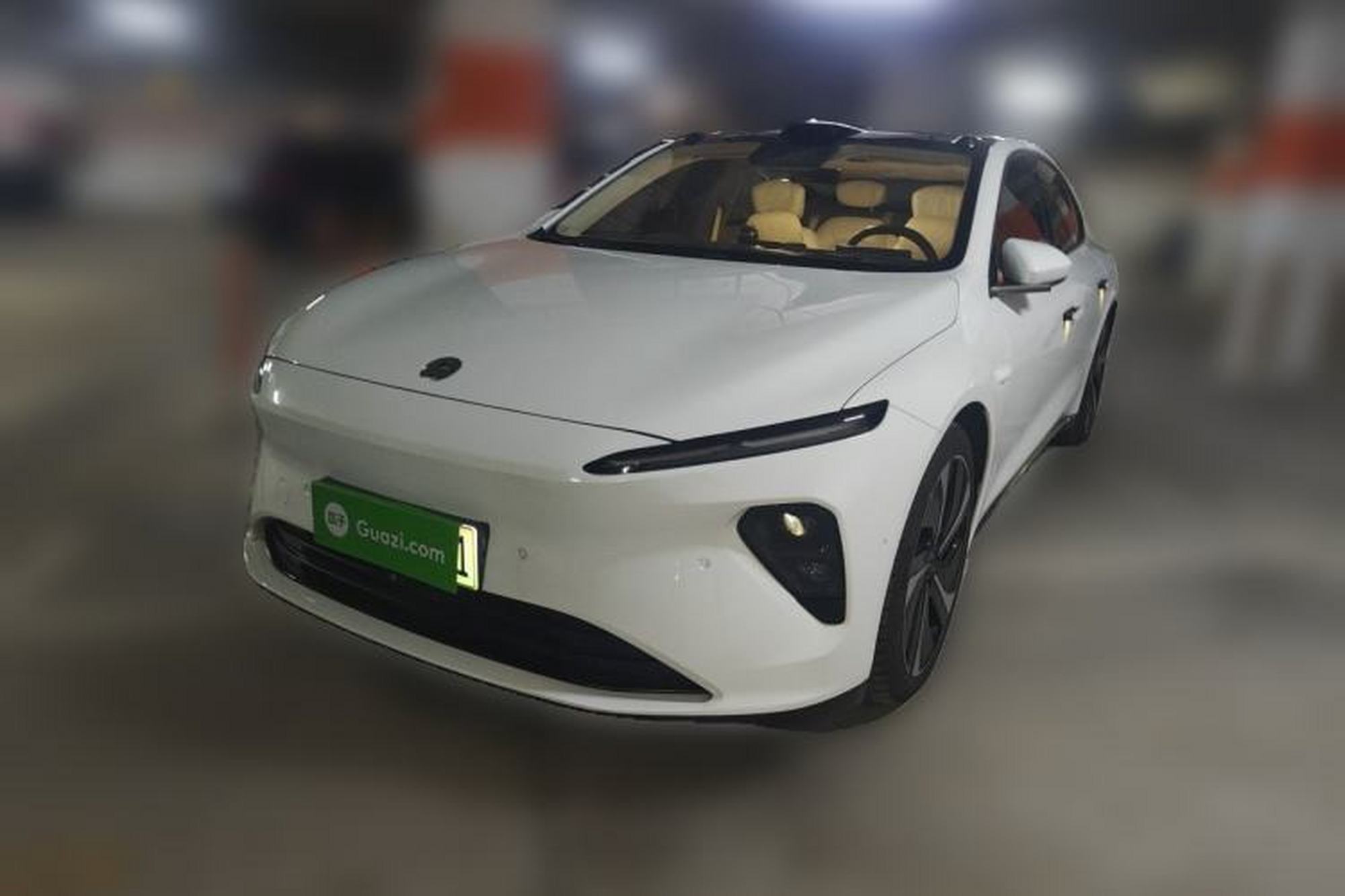 NIO ET7