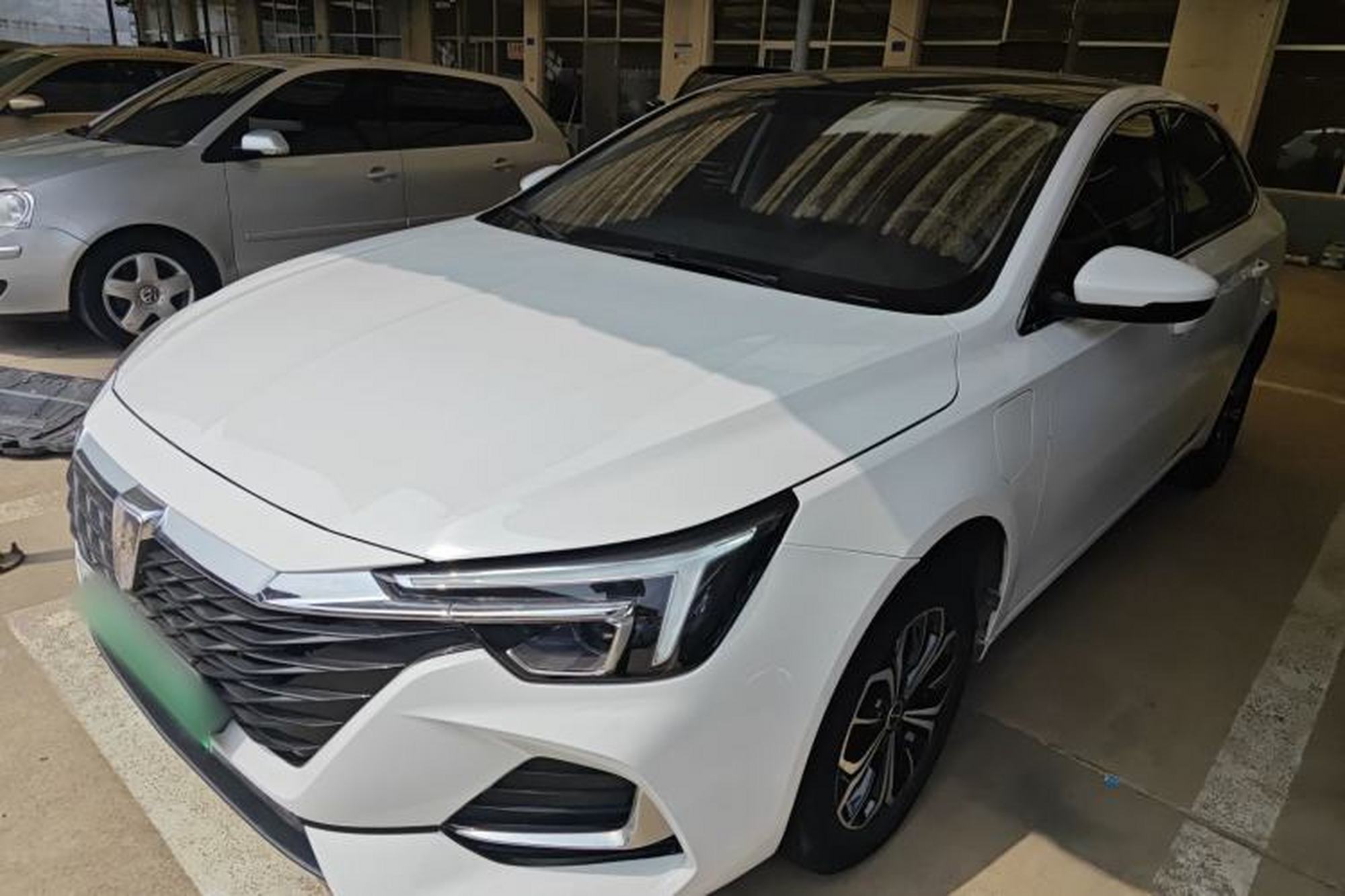 Roewe i6 MAX New Energy