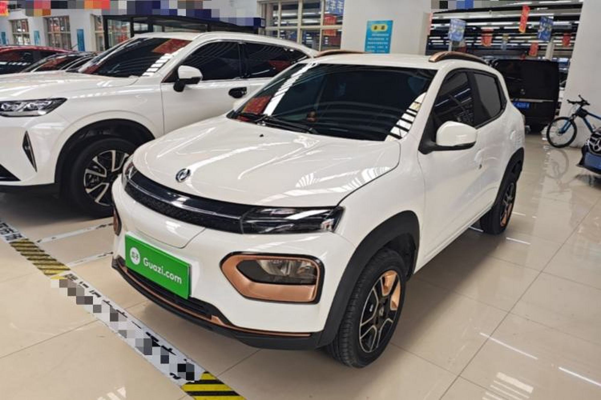 Dongfeng NAMMI BOX