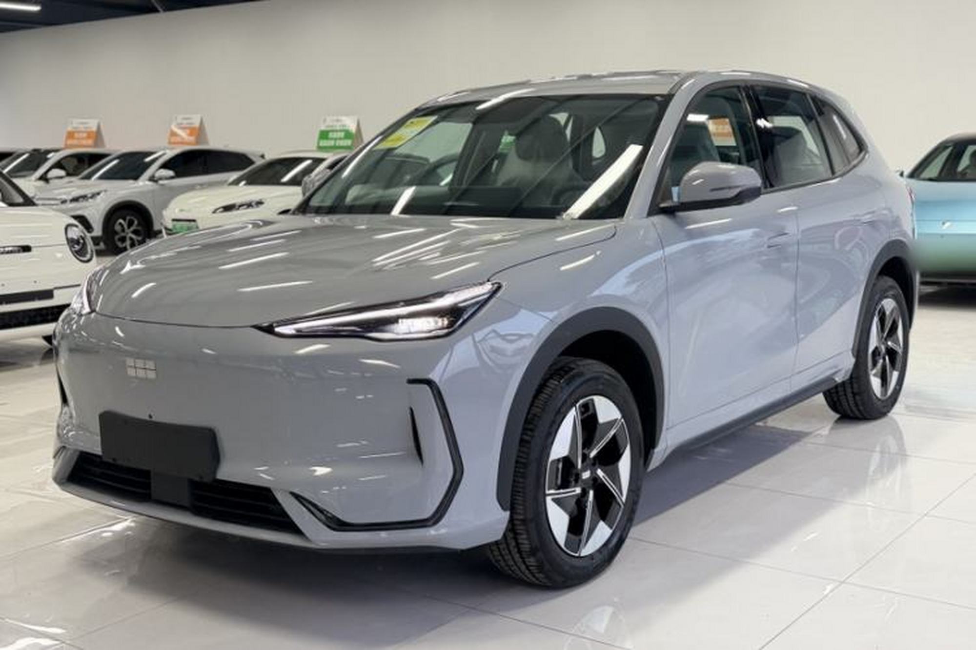Geely Galaxy E5
