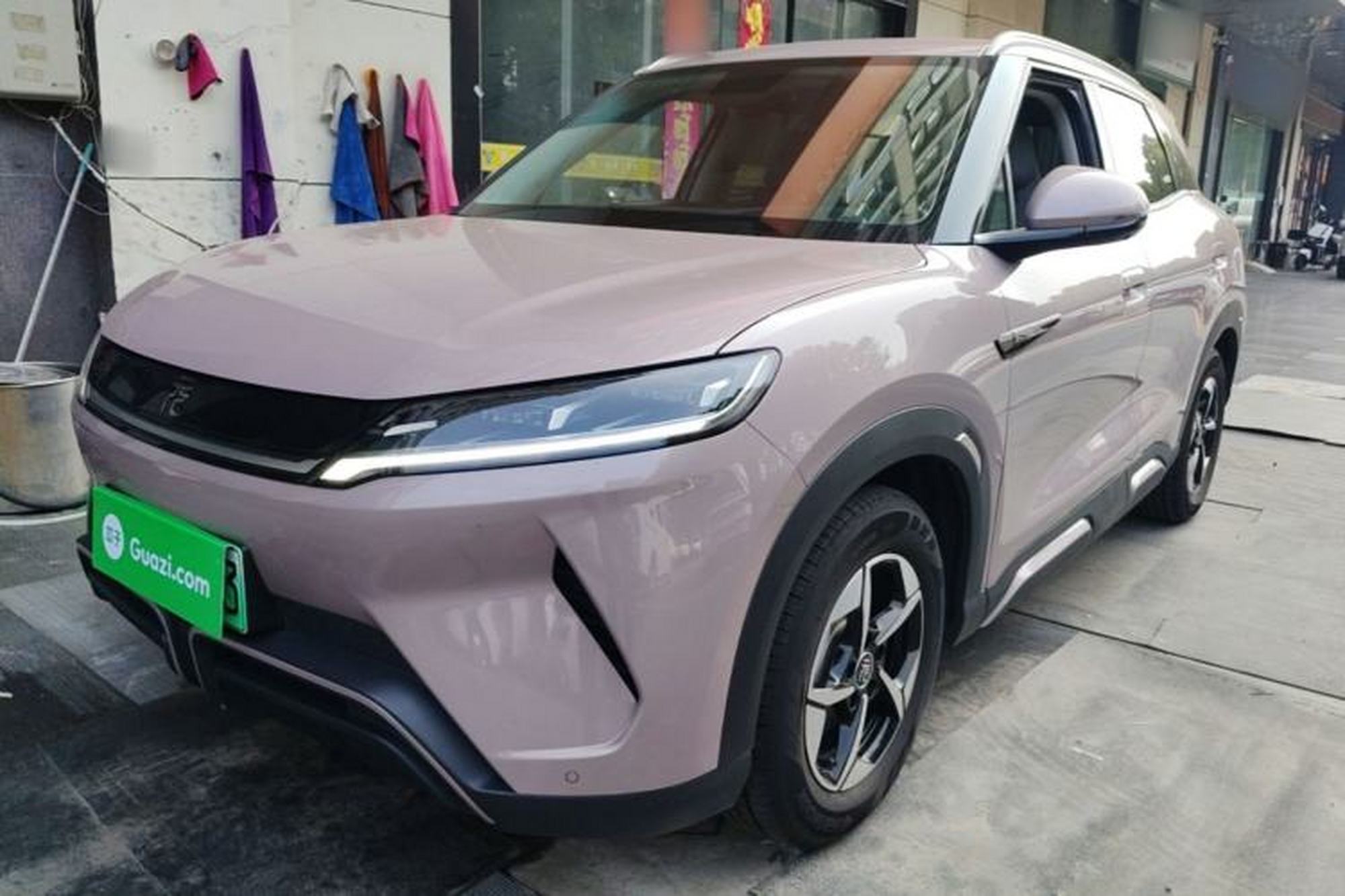 BYD Yuan UP