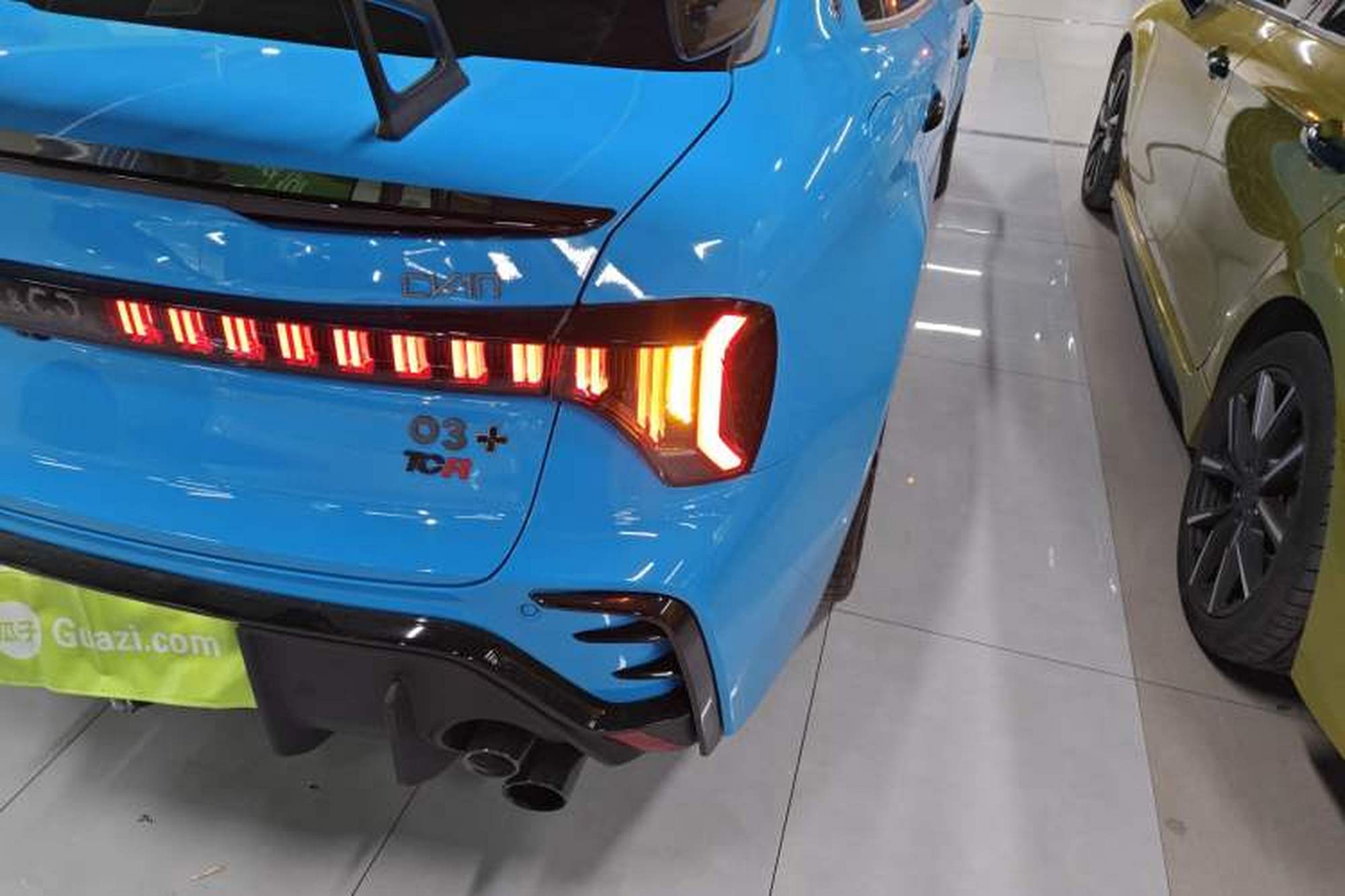 miniatura 9