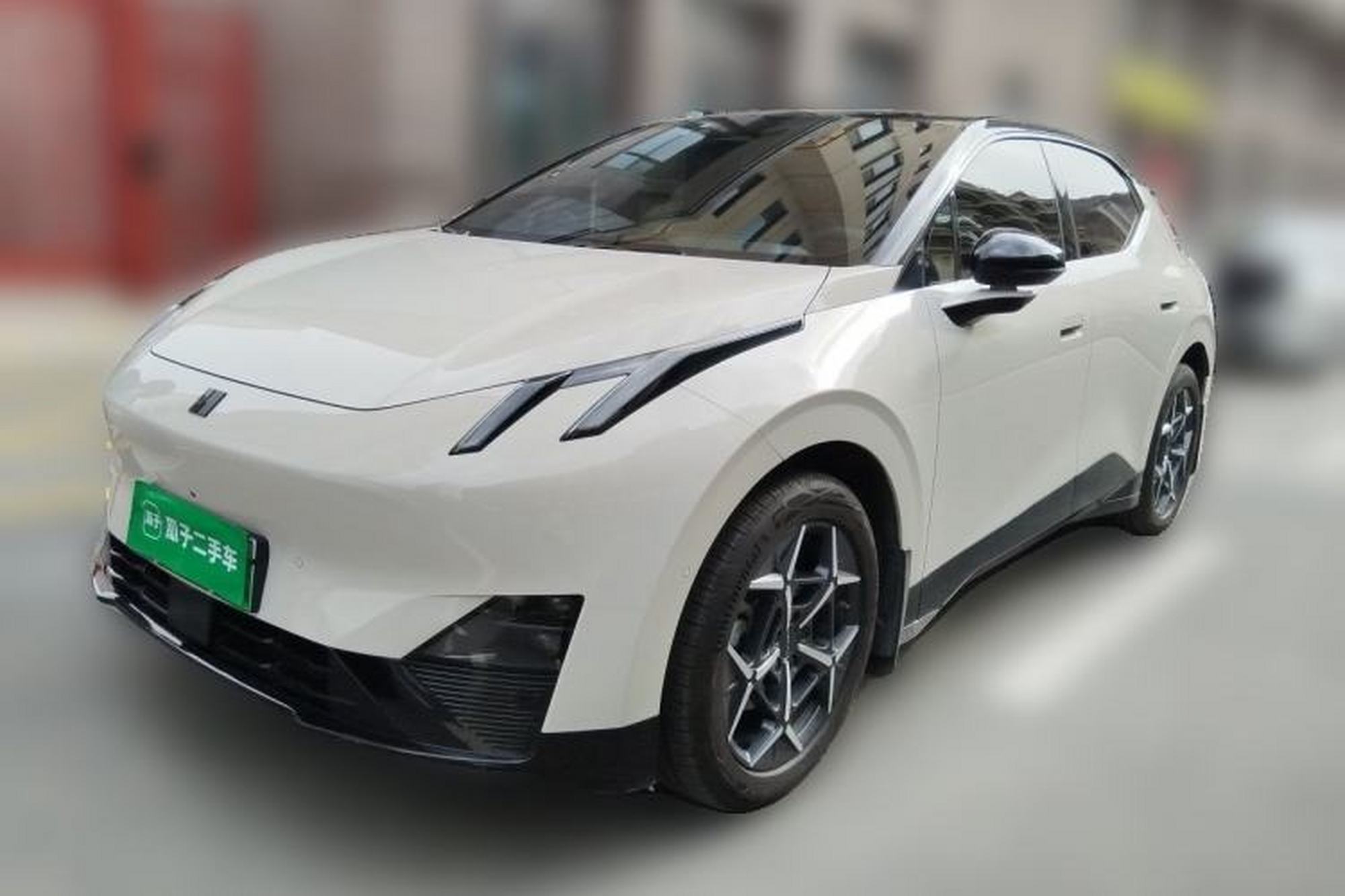 LYNK&CO Z20