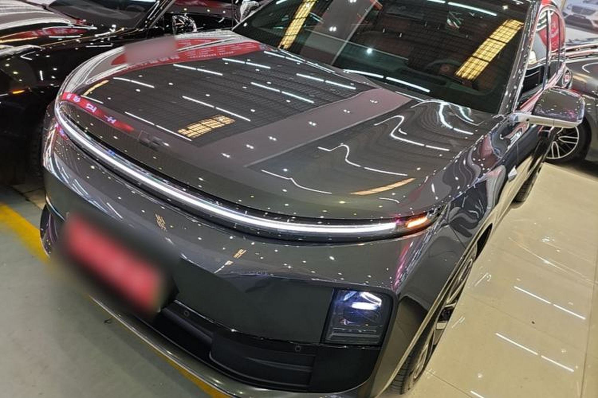 Li Auto L6