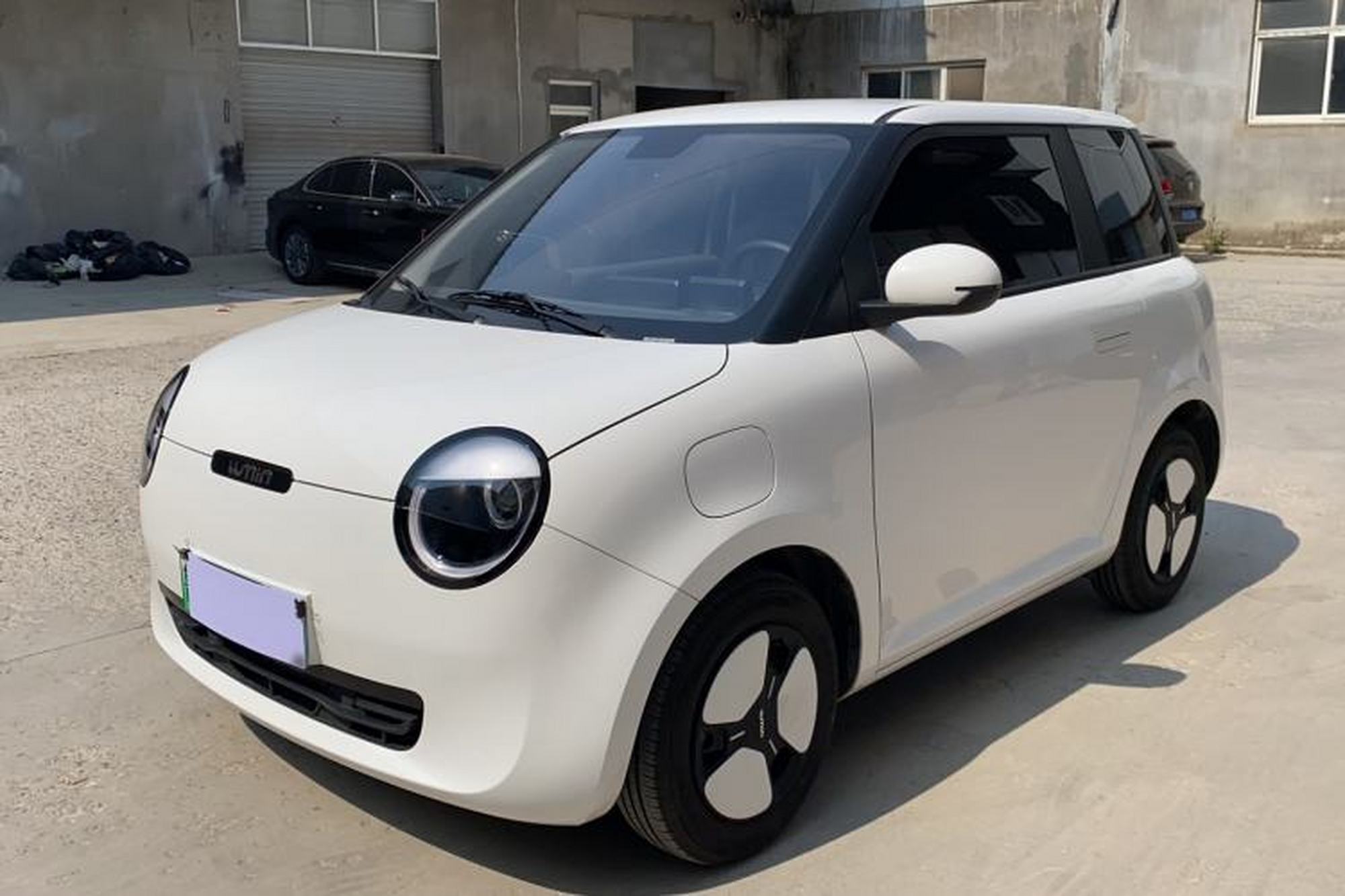 CHANGAN NEVO Lumin