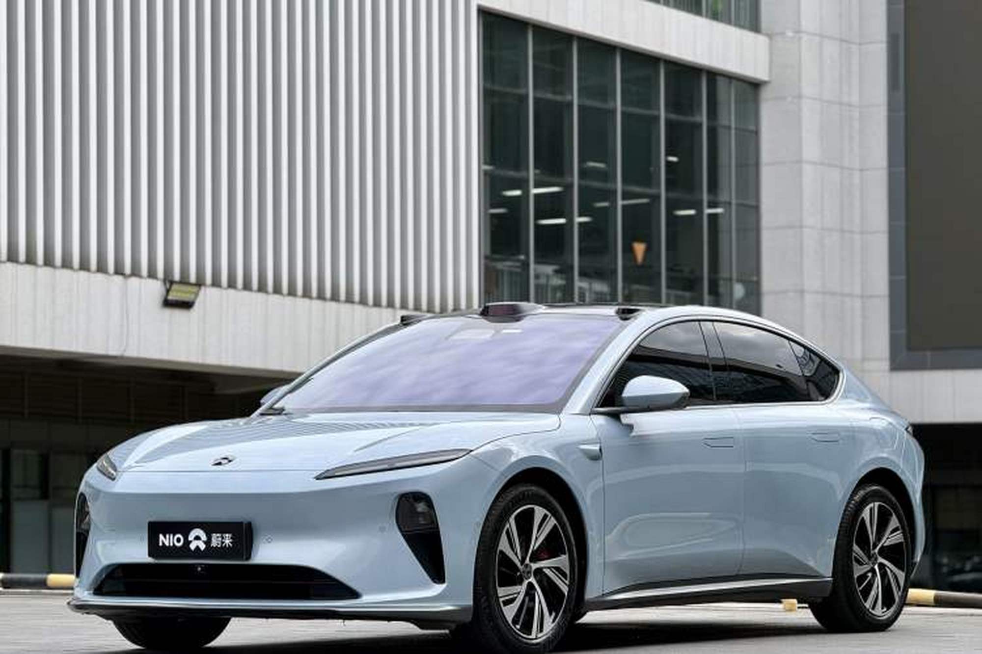 NIO ET5